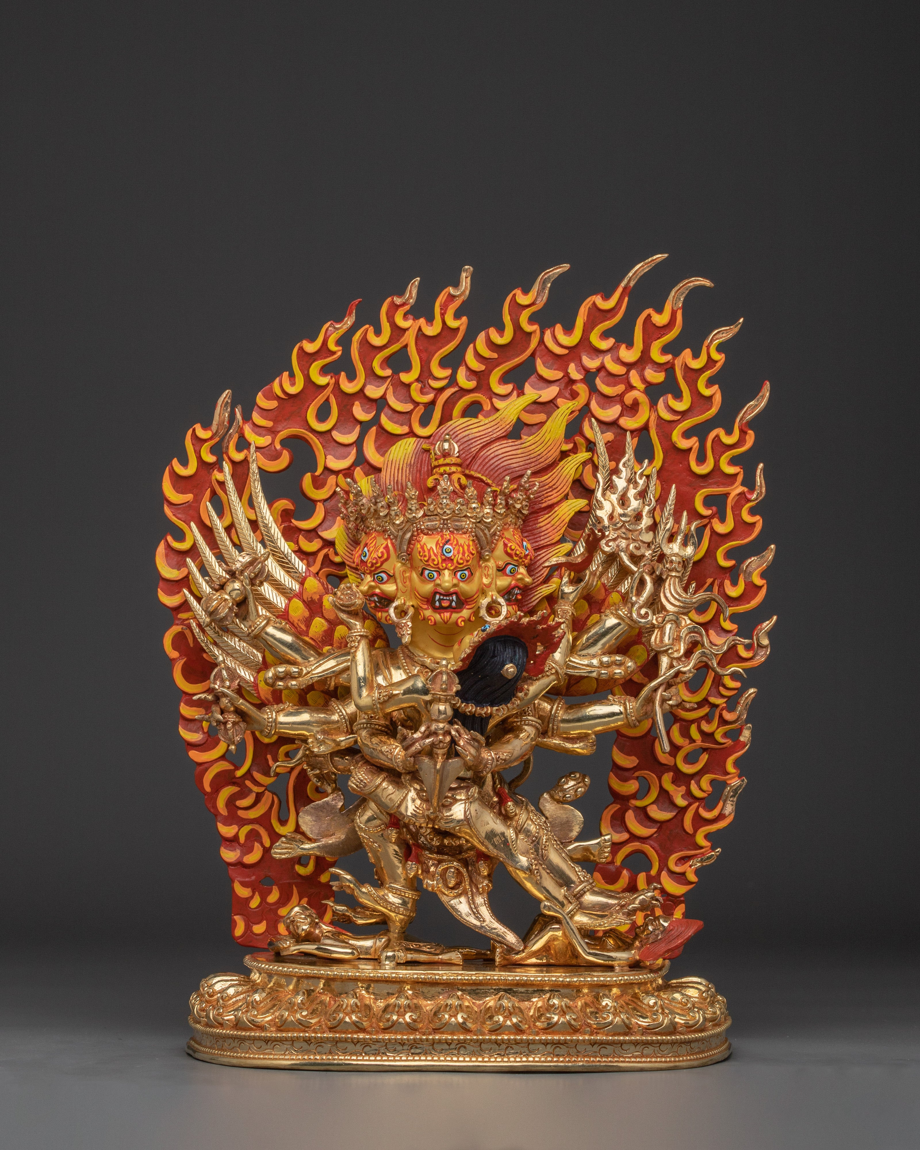 wrathful-vajrakilaya-statue
