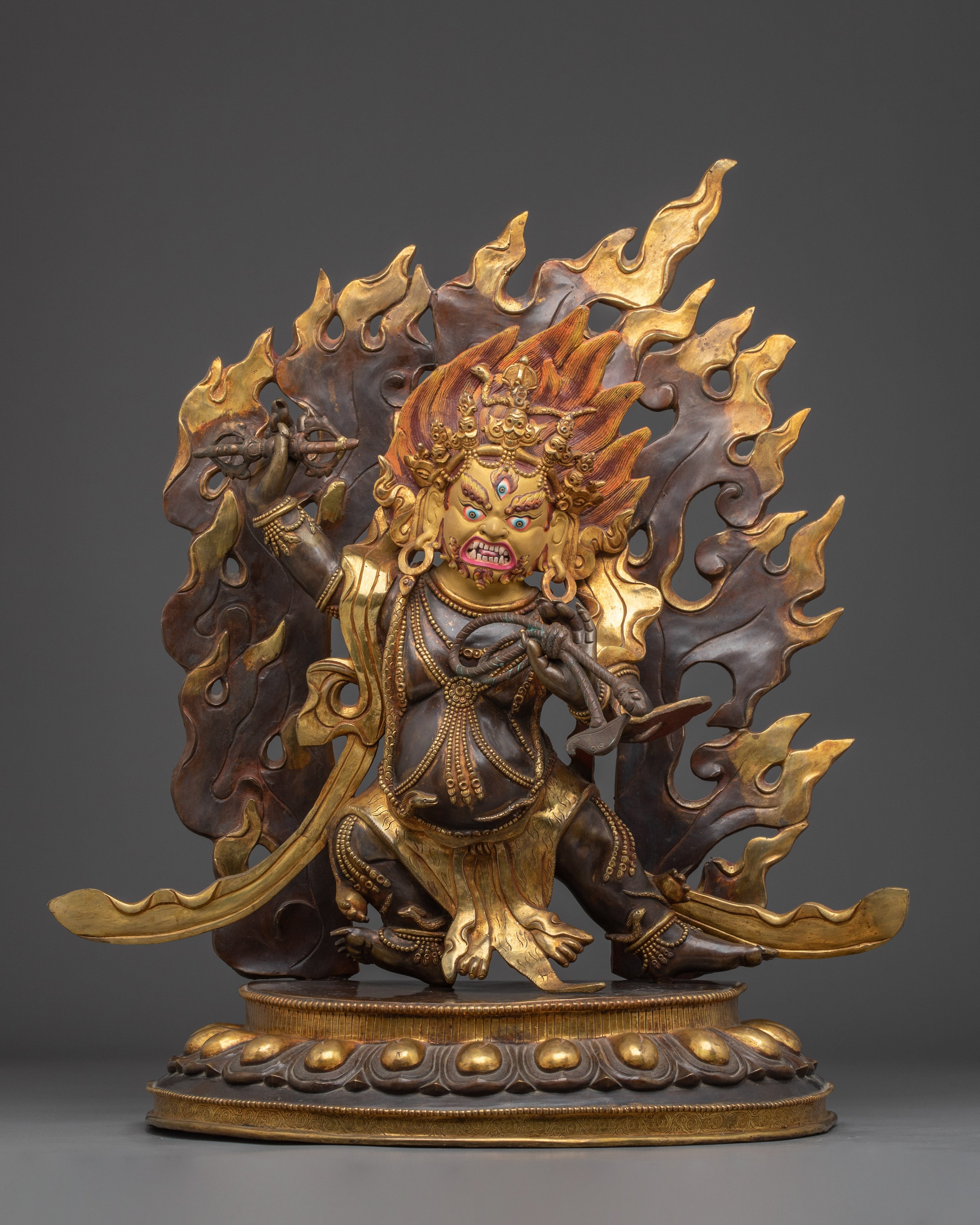 buddhist-protector-deity-vajrapani