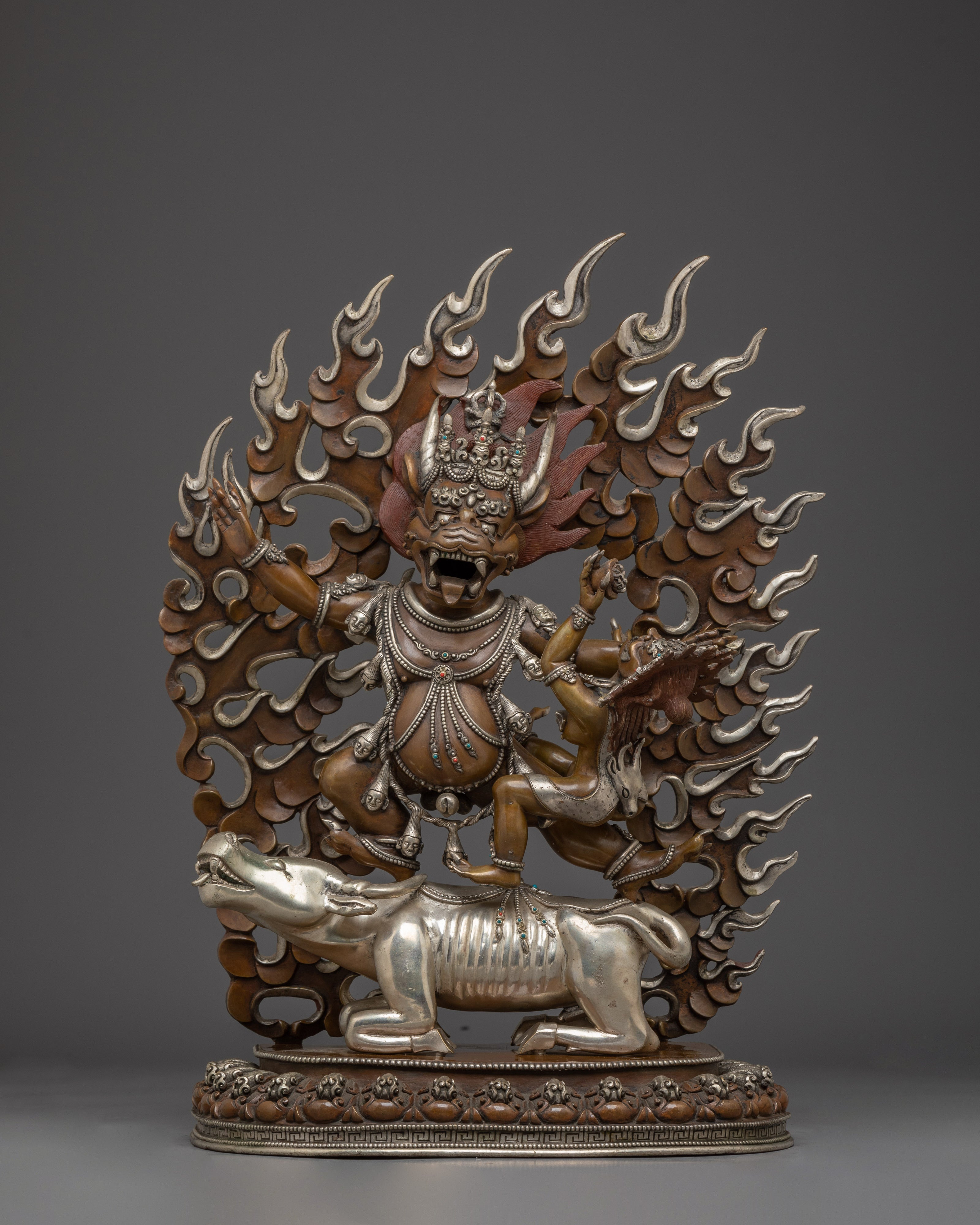 sacred-yamantaka-sculpture