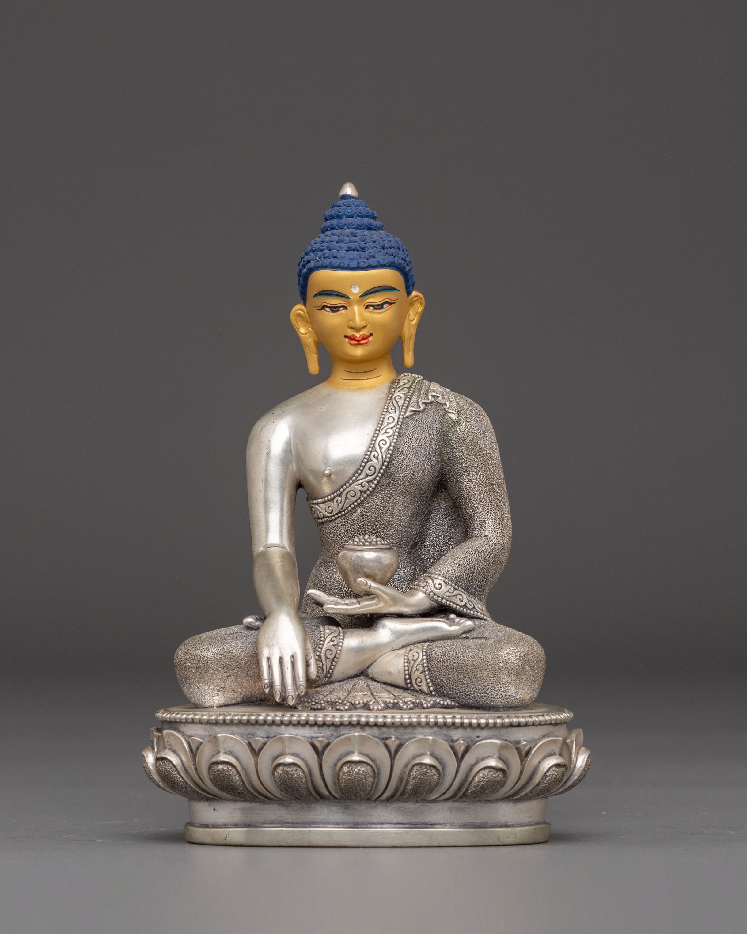 Statue of Silver-Plated Shakyamuni Buddha: The Awakened One