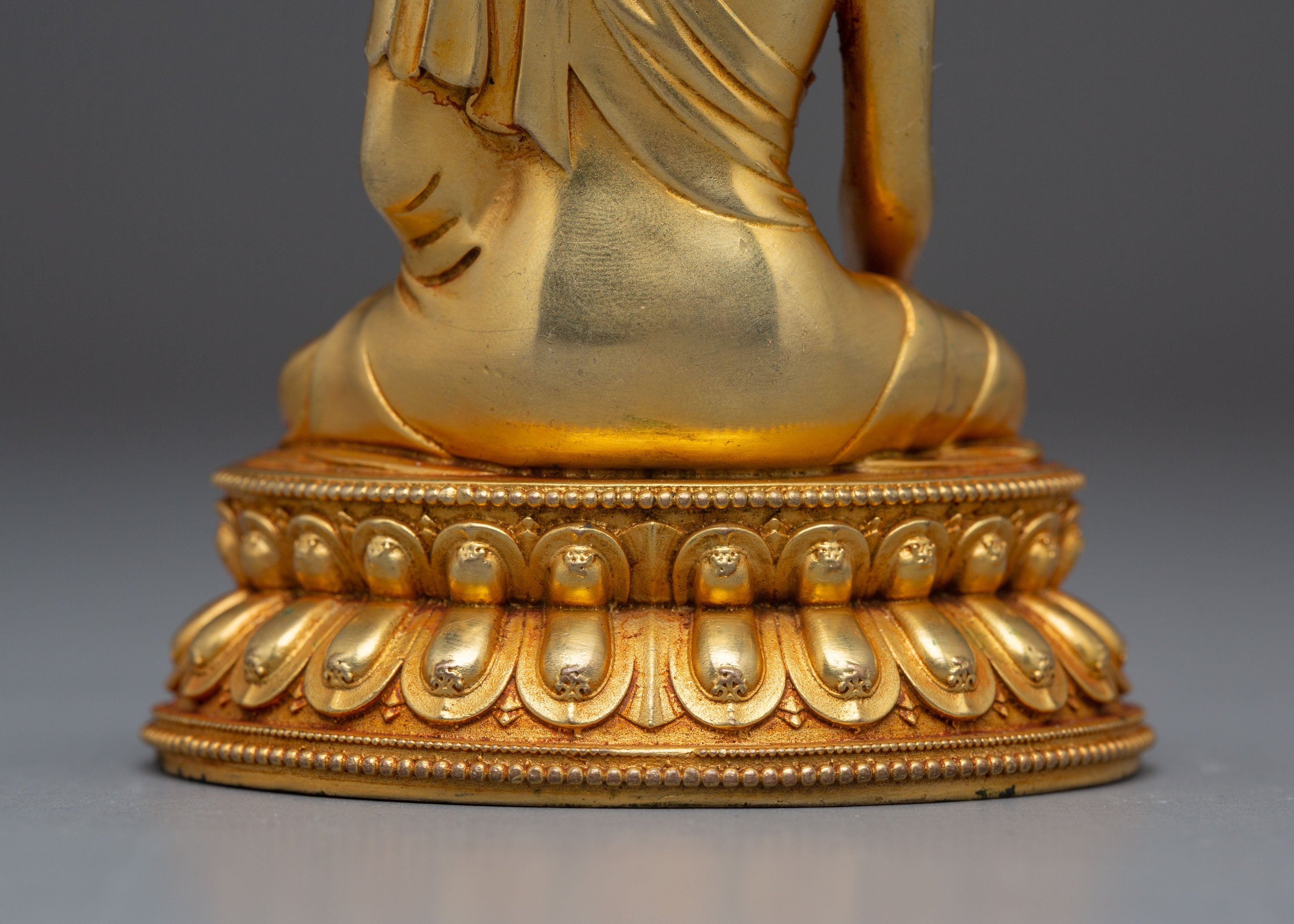 Machine-Made Buddha Shakyamuni Golden Statue