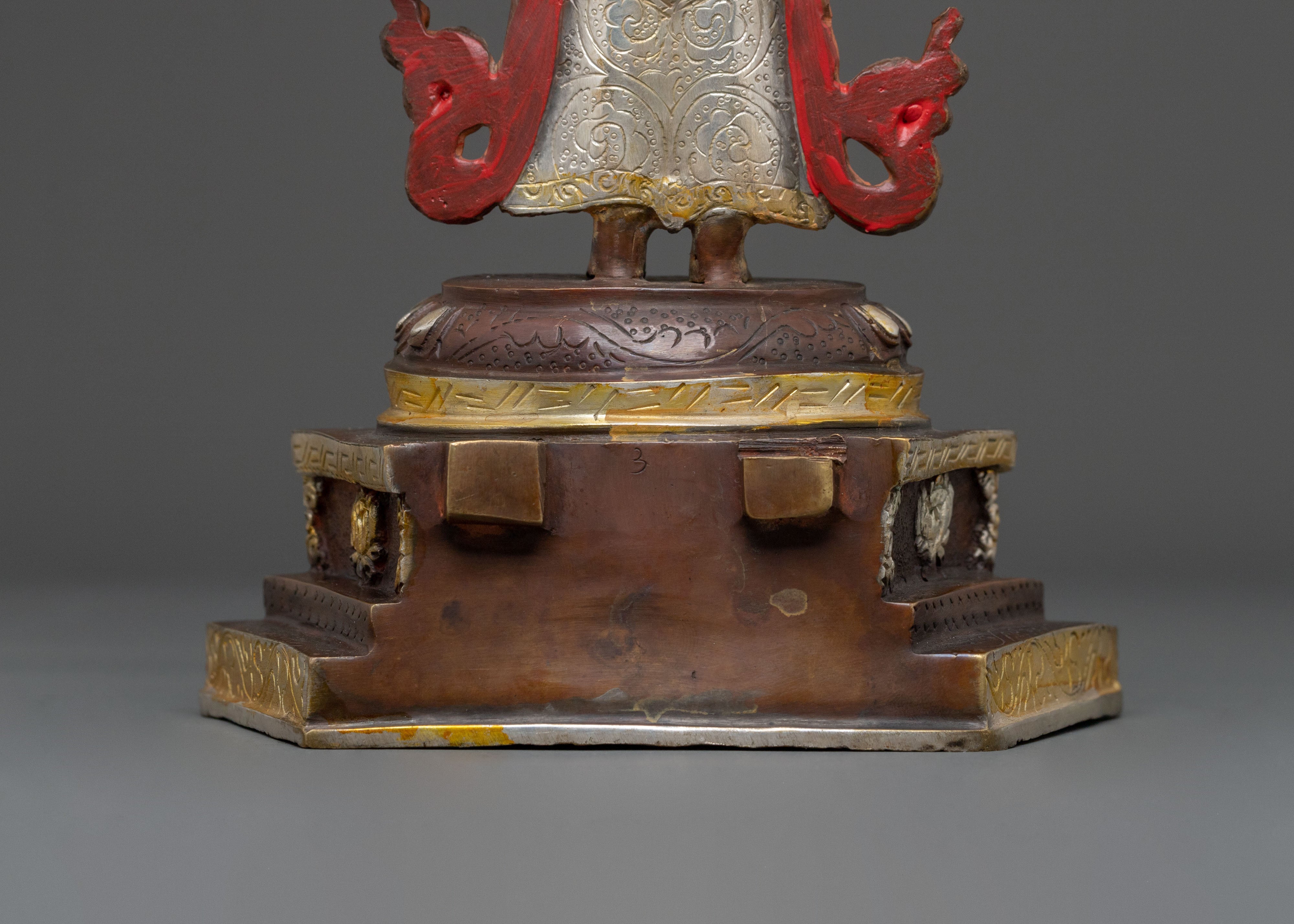 Thousand-Armed Chenrezig Statue | Compassionate Deity