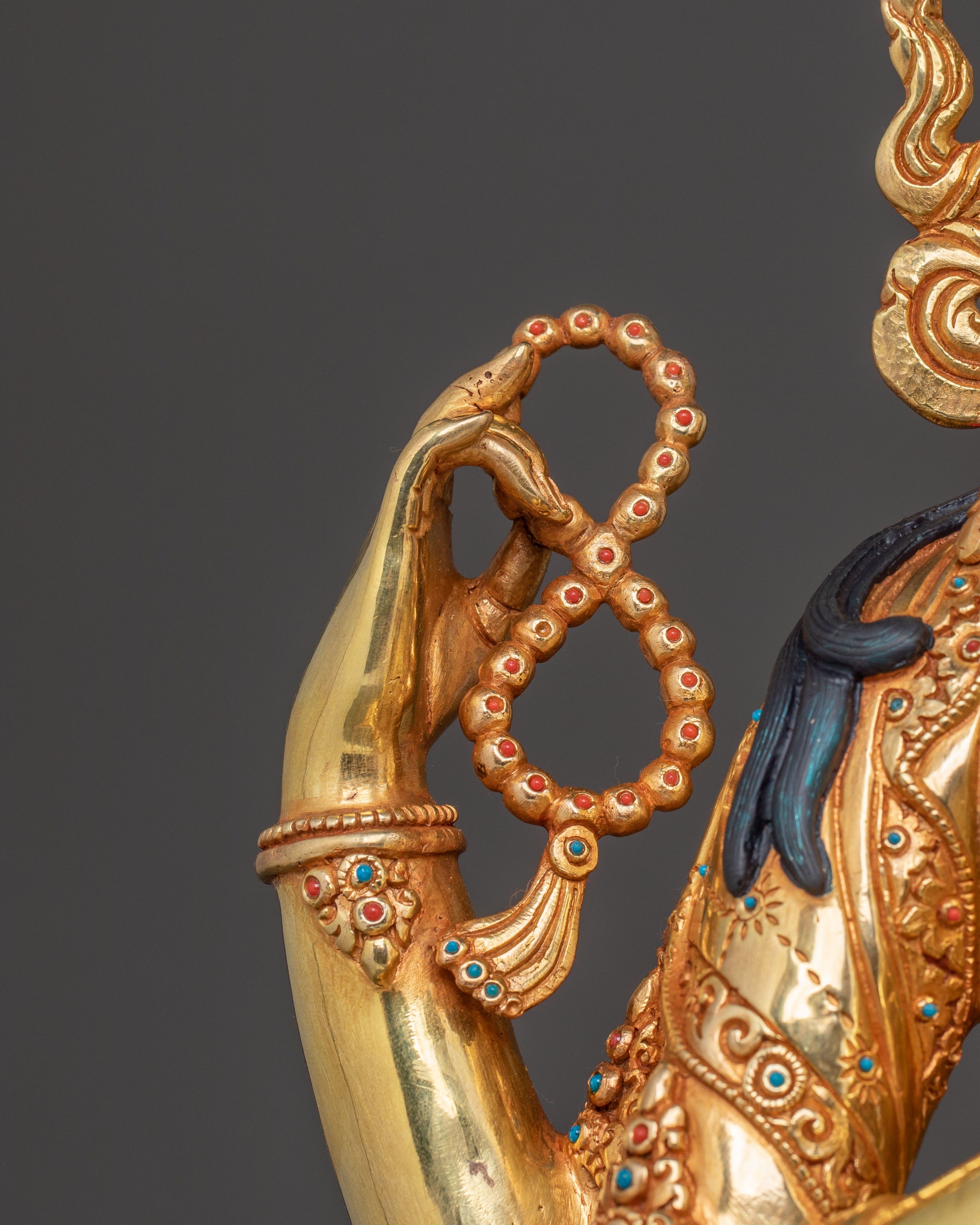 24k Gold Gilded Chenrezig Sacred Statue — Handcrafted Splendor