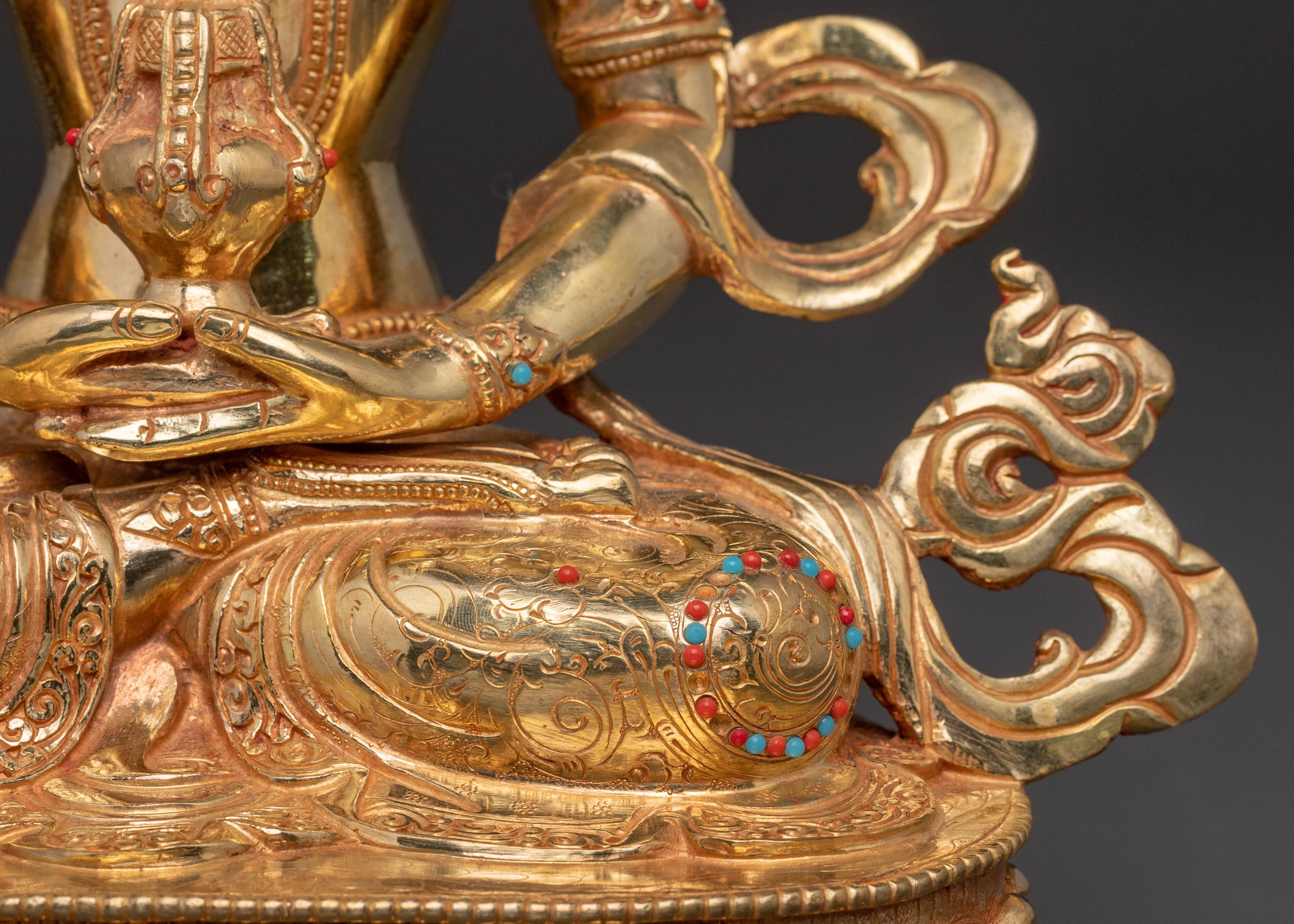 Amitayus Immortal Statue: Spiritual Figure