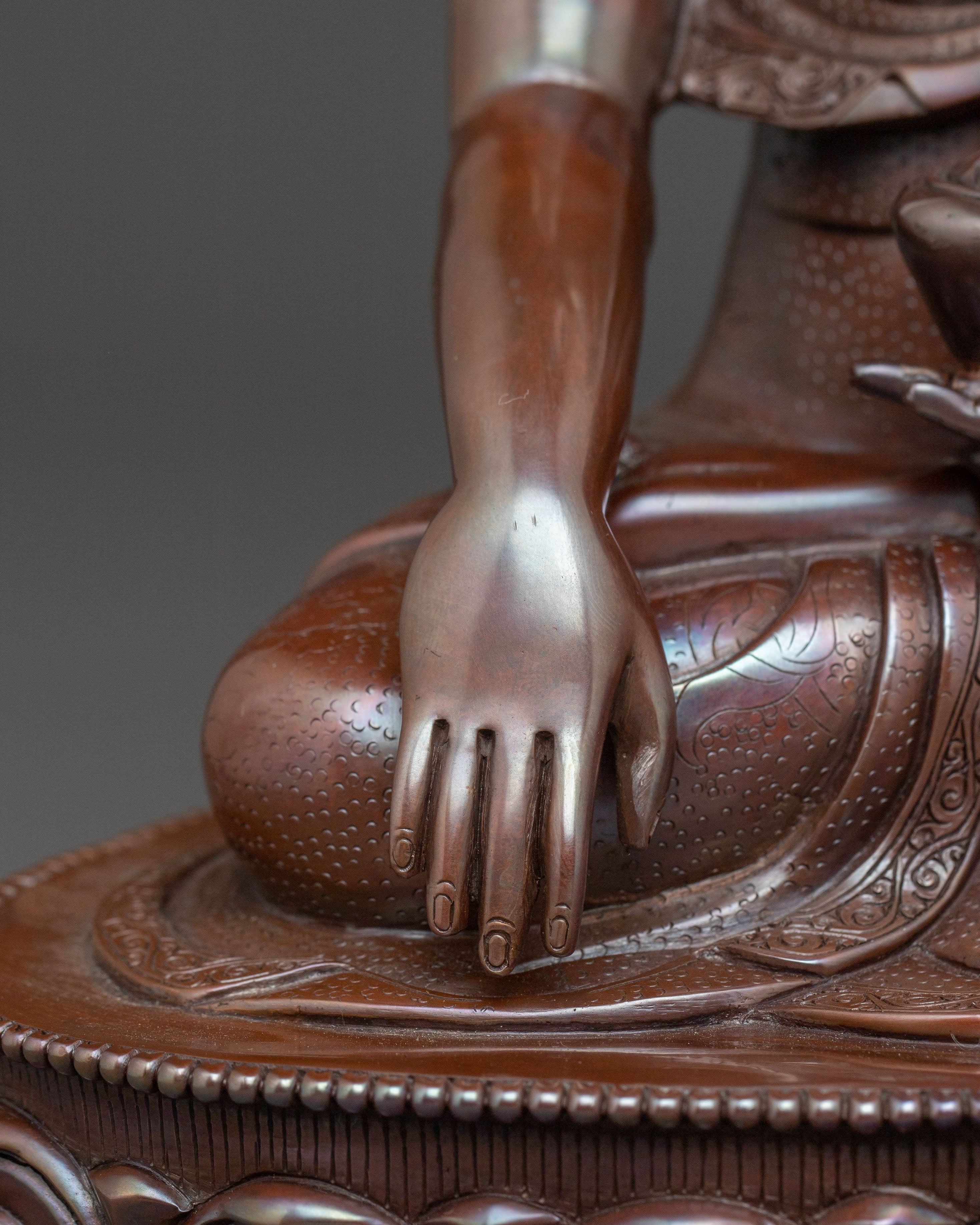 Shakyamuni Buddha Statue of Profound Serenity
