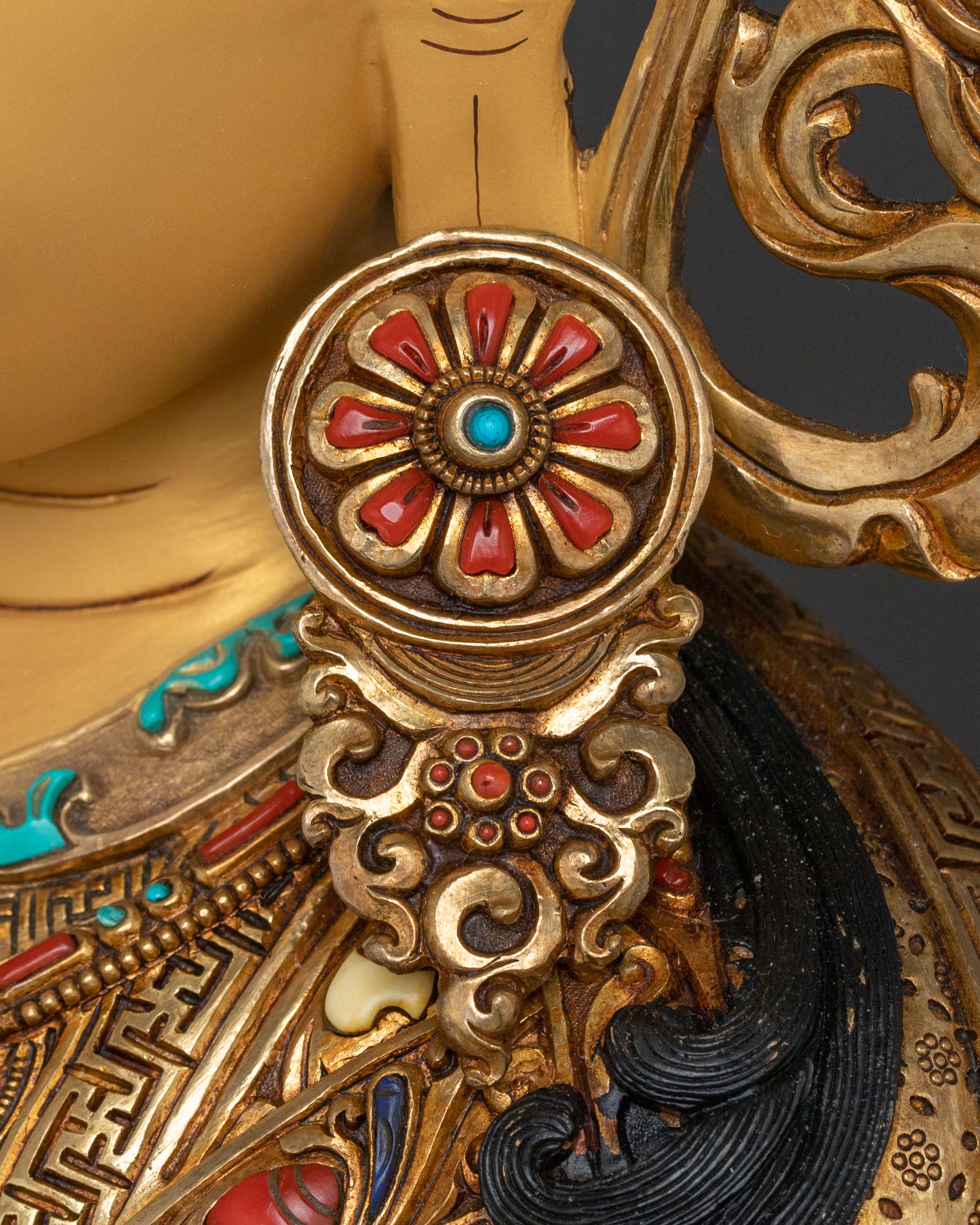 Guru Rinpoche Buddhist Statue | Sacred Figurine