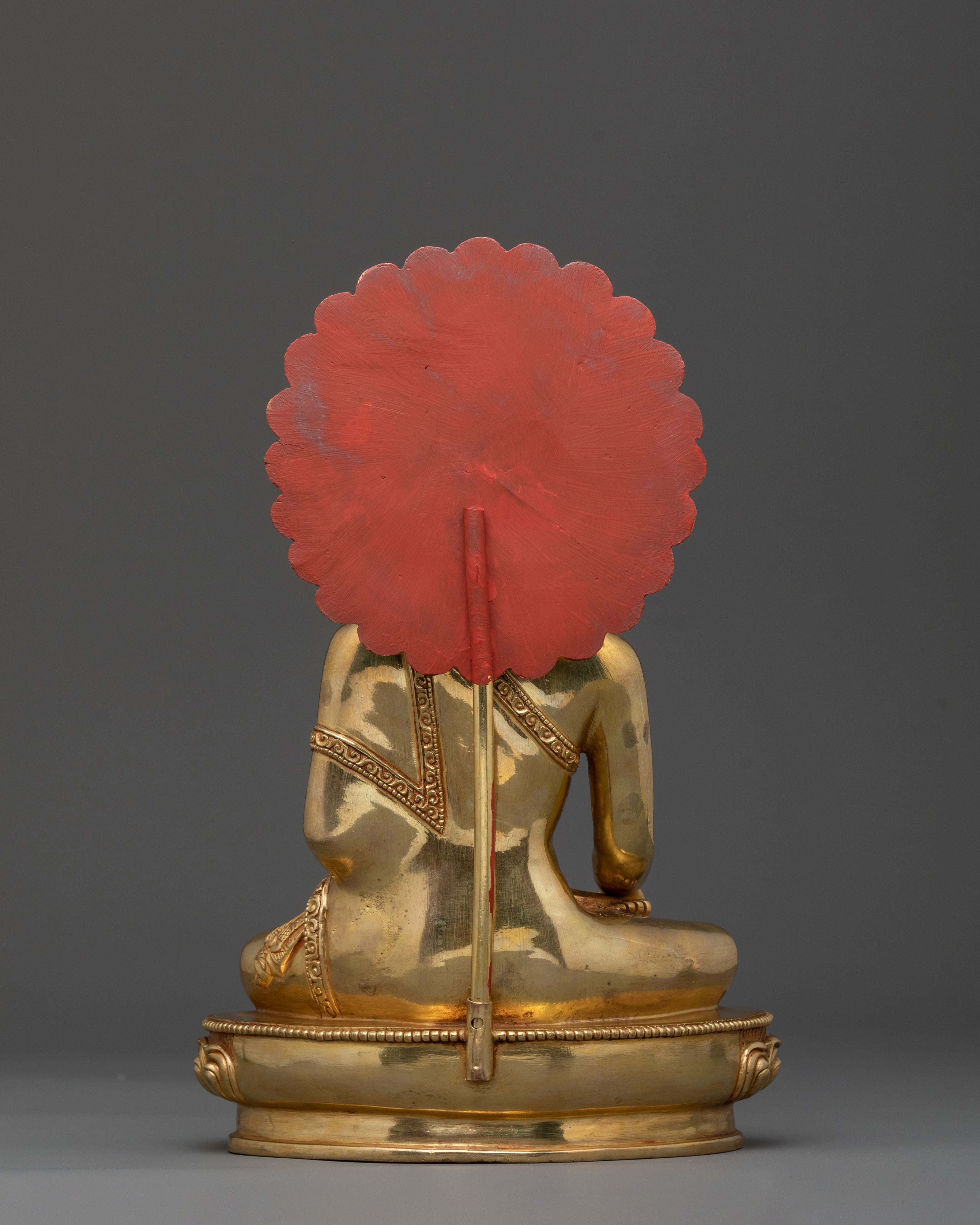 Shakyamuni Buddha Statue Radiates Enlightenment