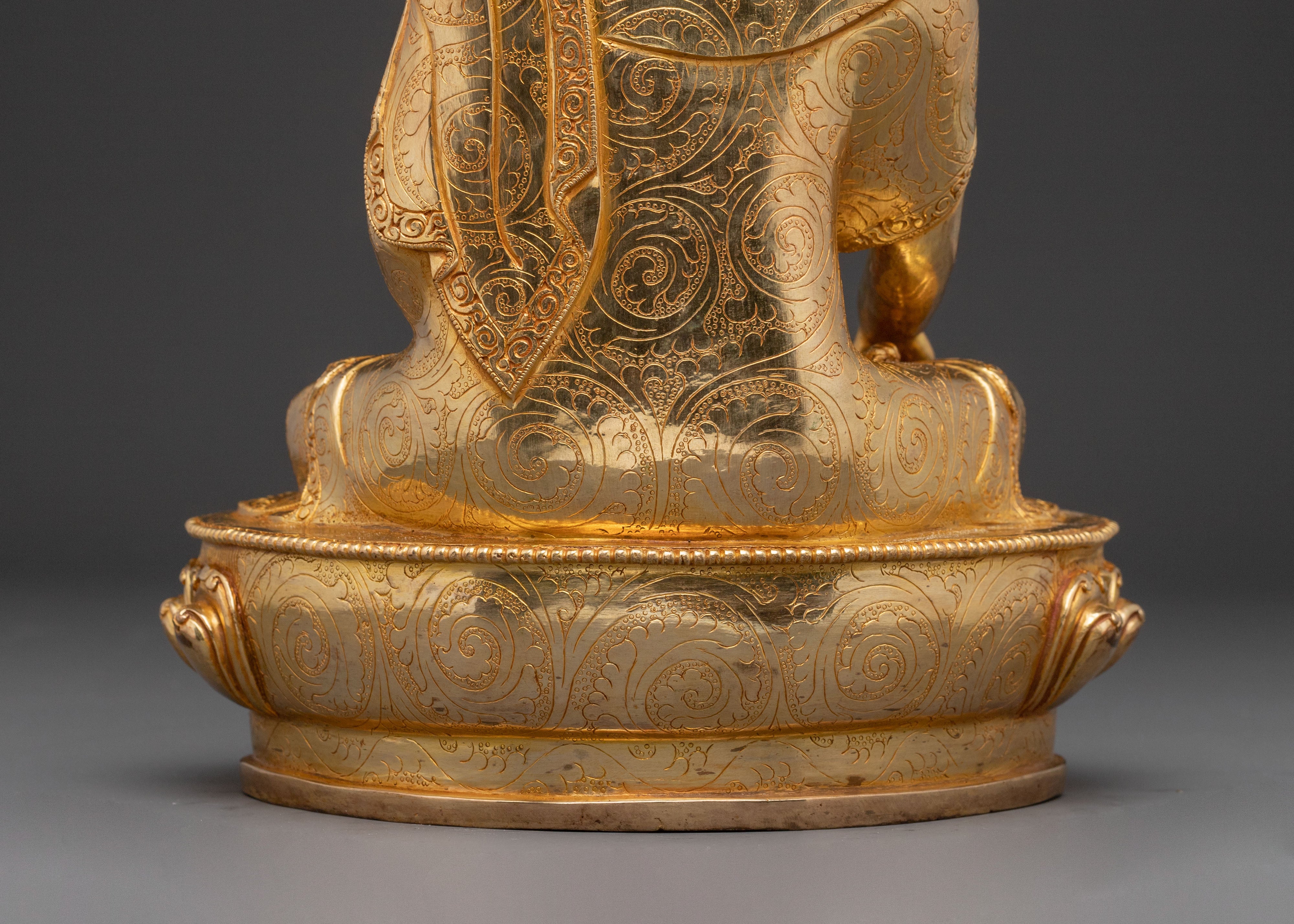 Shakyamuni Buddha Statue with Disciples - Enlightened One