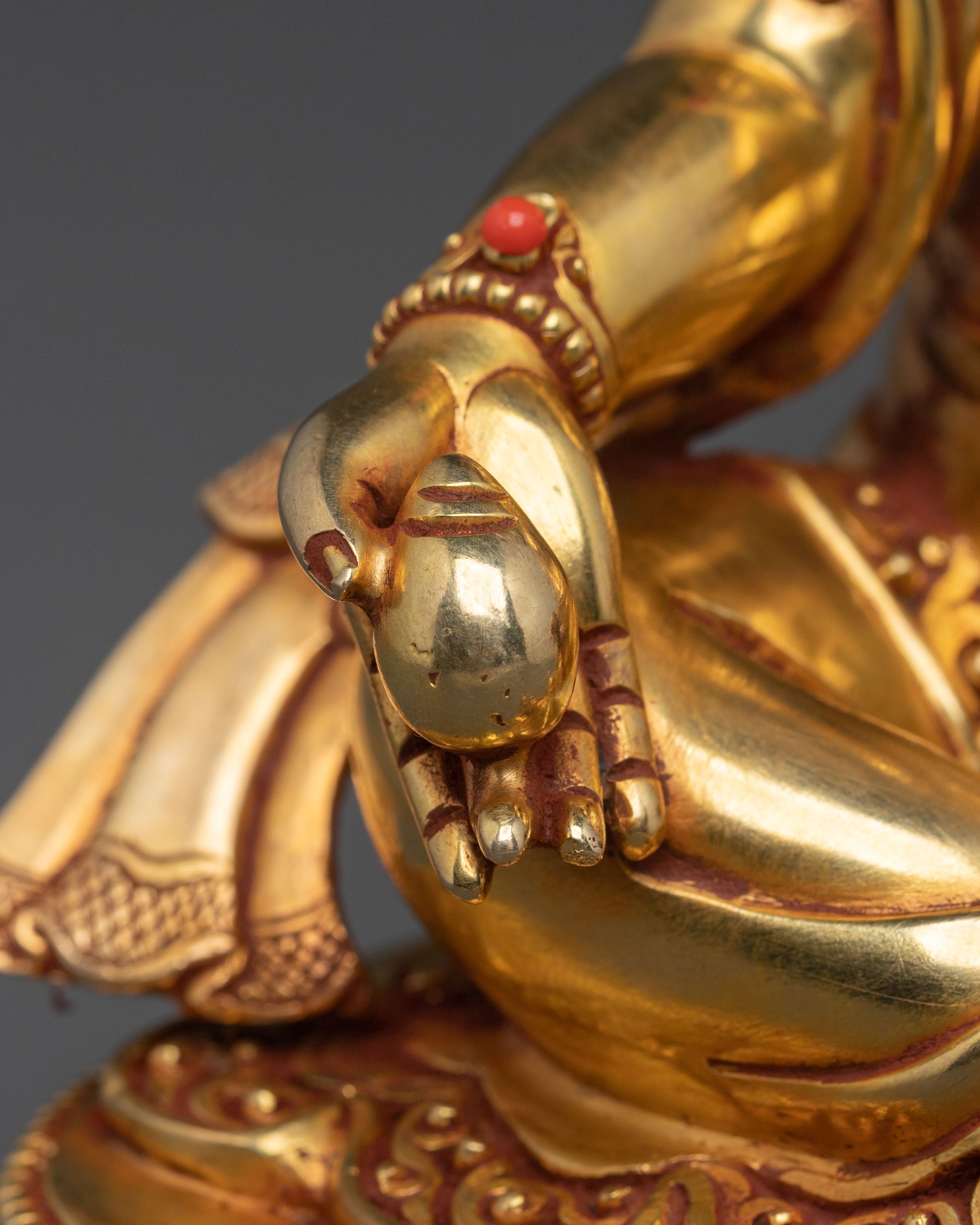 Dzambhala Sculpture | Buddhist Wealth Deity