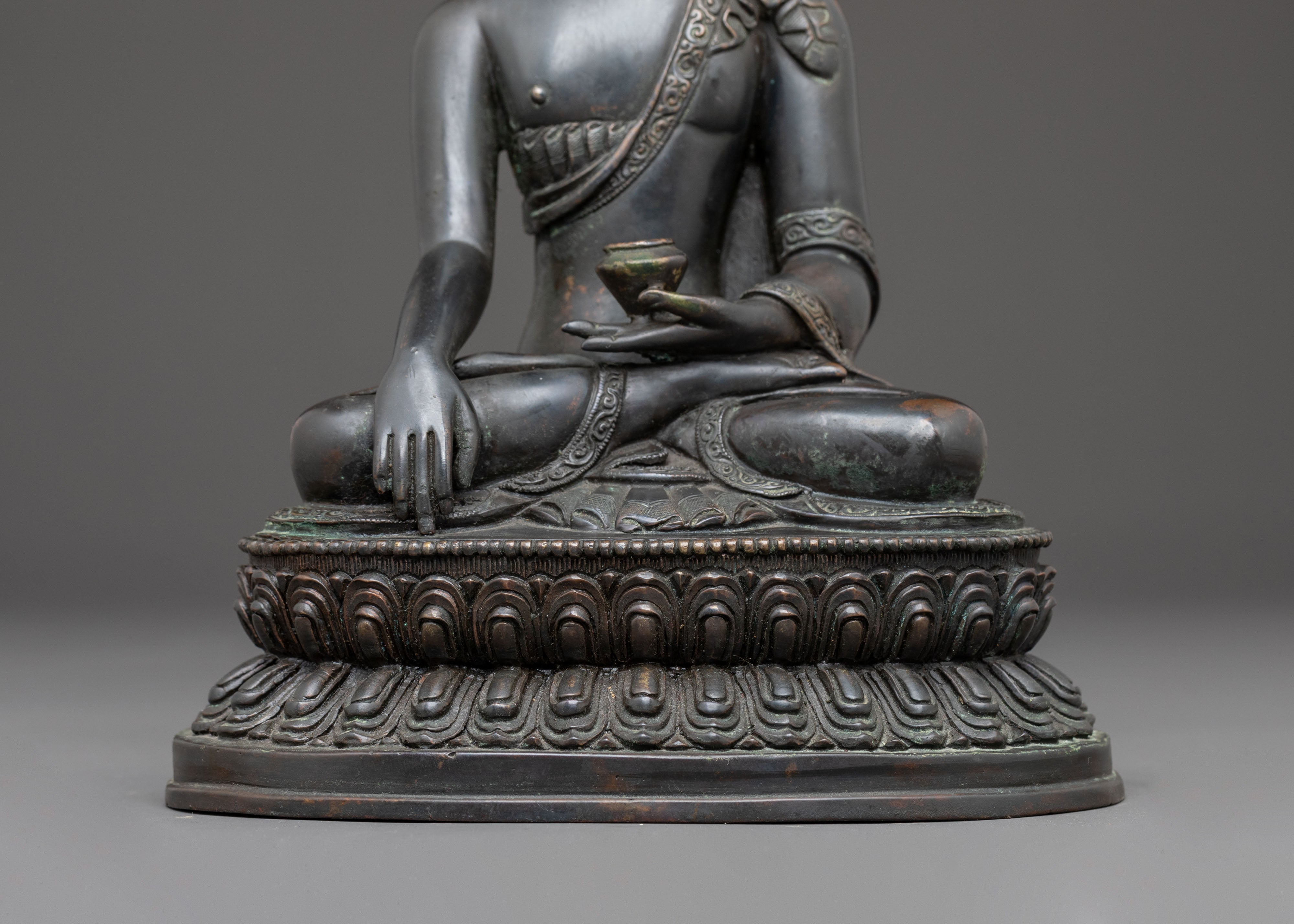 Handmade Copper Shakyamuni Buddha Statue | The Awakened One