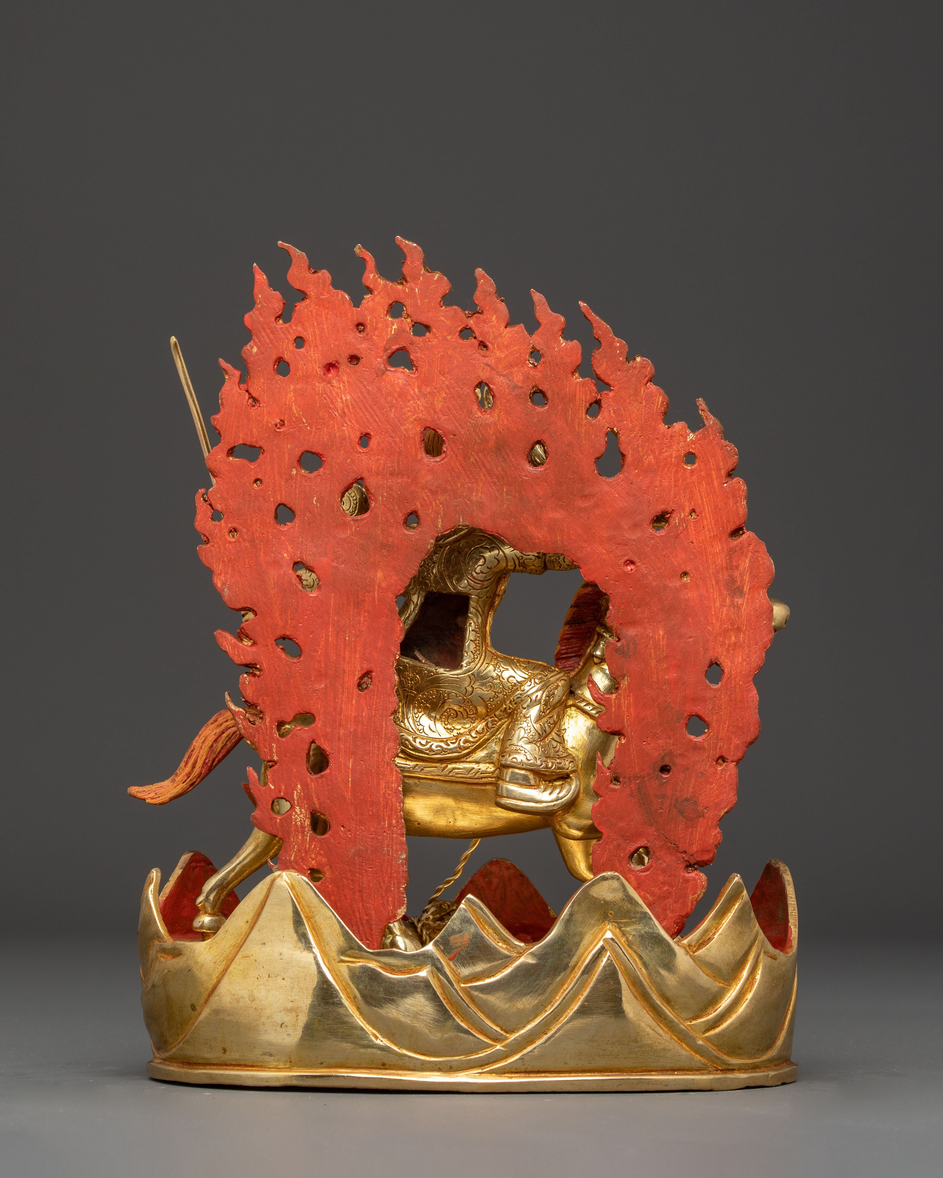 Chimar Mahakala Statue: Powerful Protector