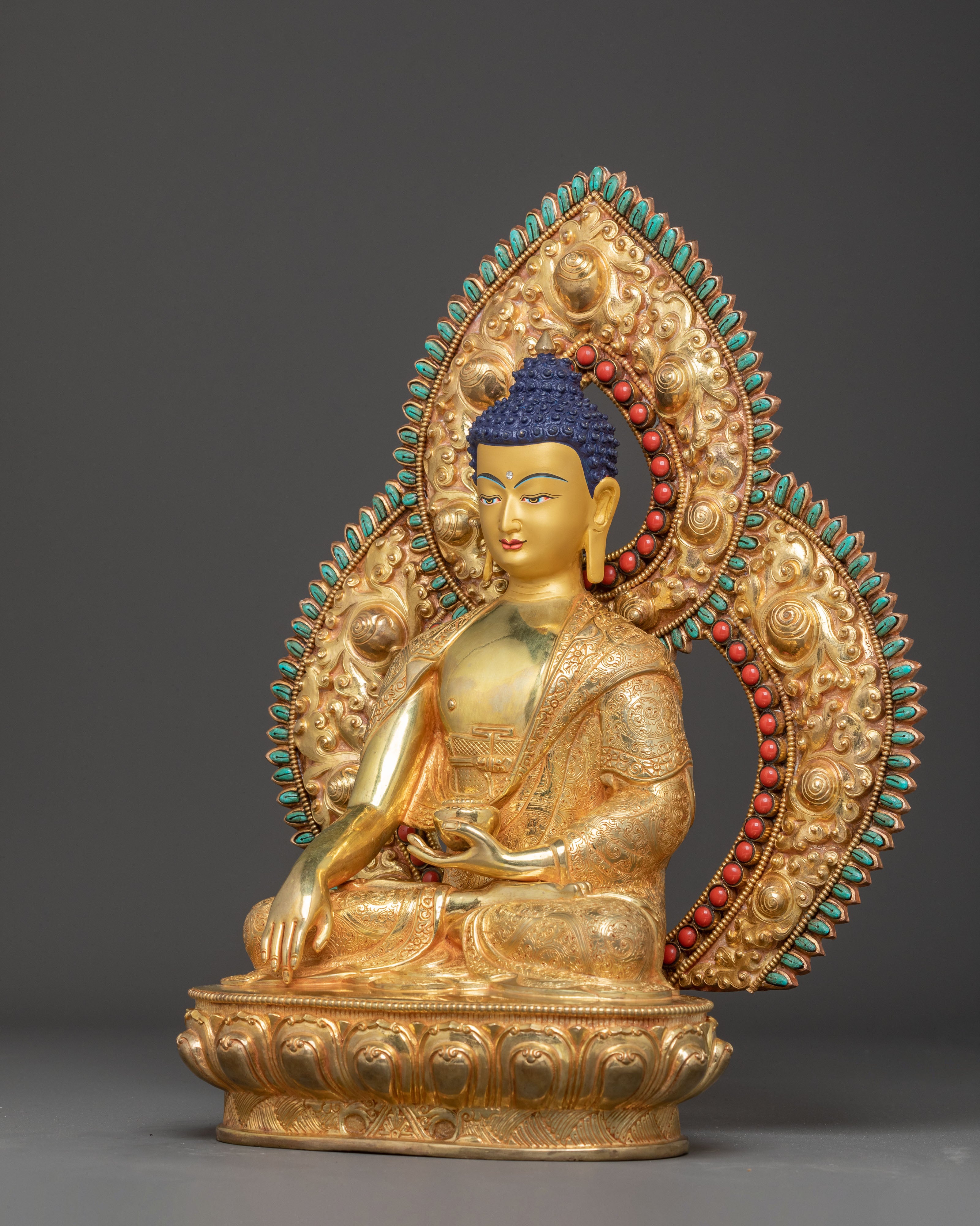 Serene Gautama Buddha Statue | Teacher of Dharma