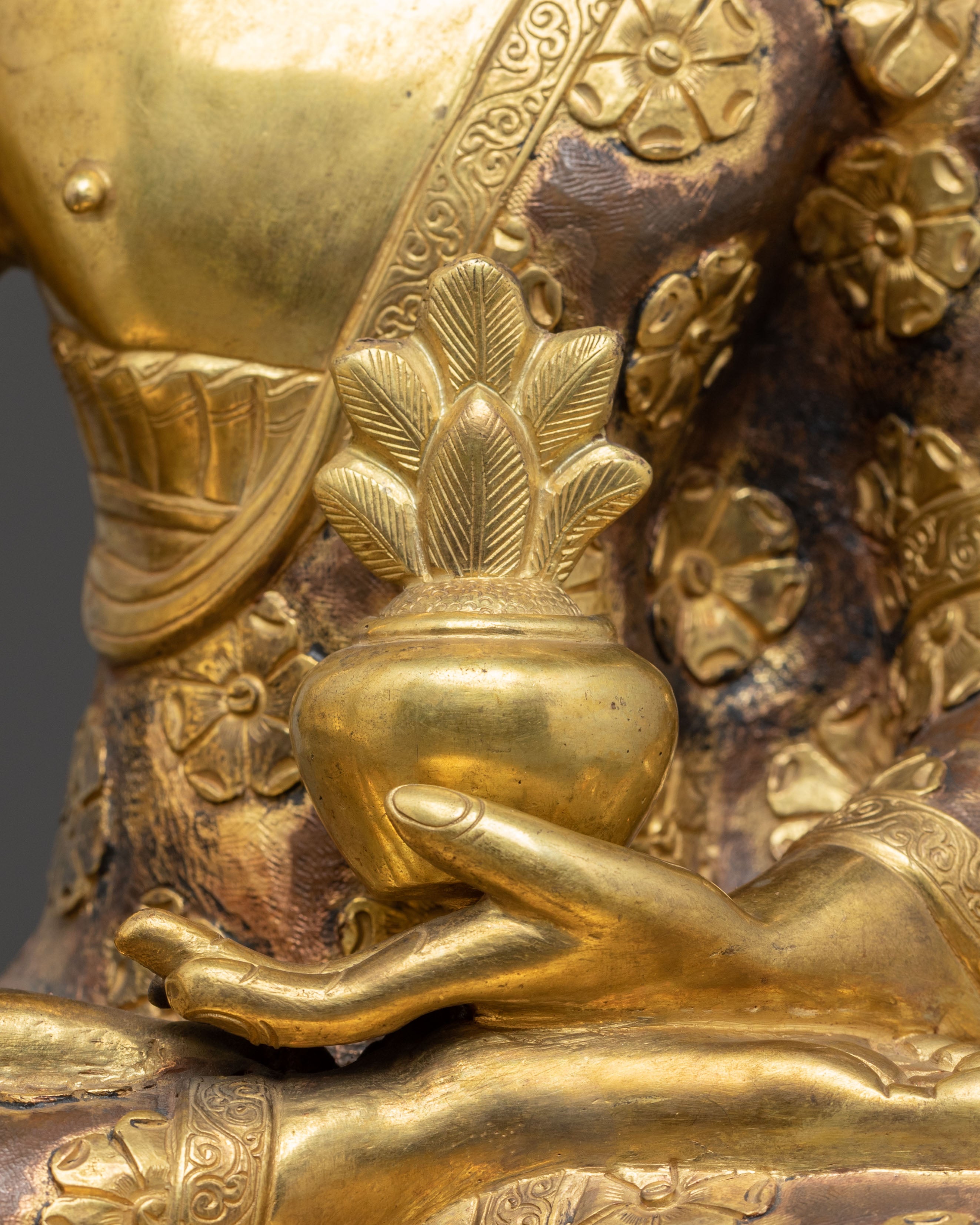 Sacred Statue of Bhaisajyaguru | Healing Deity of Tibetan Buddhism