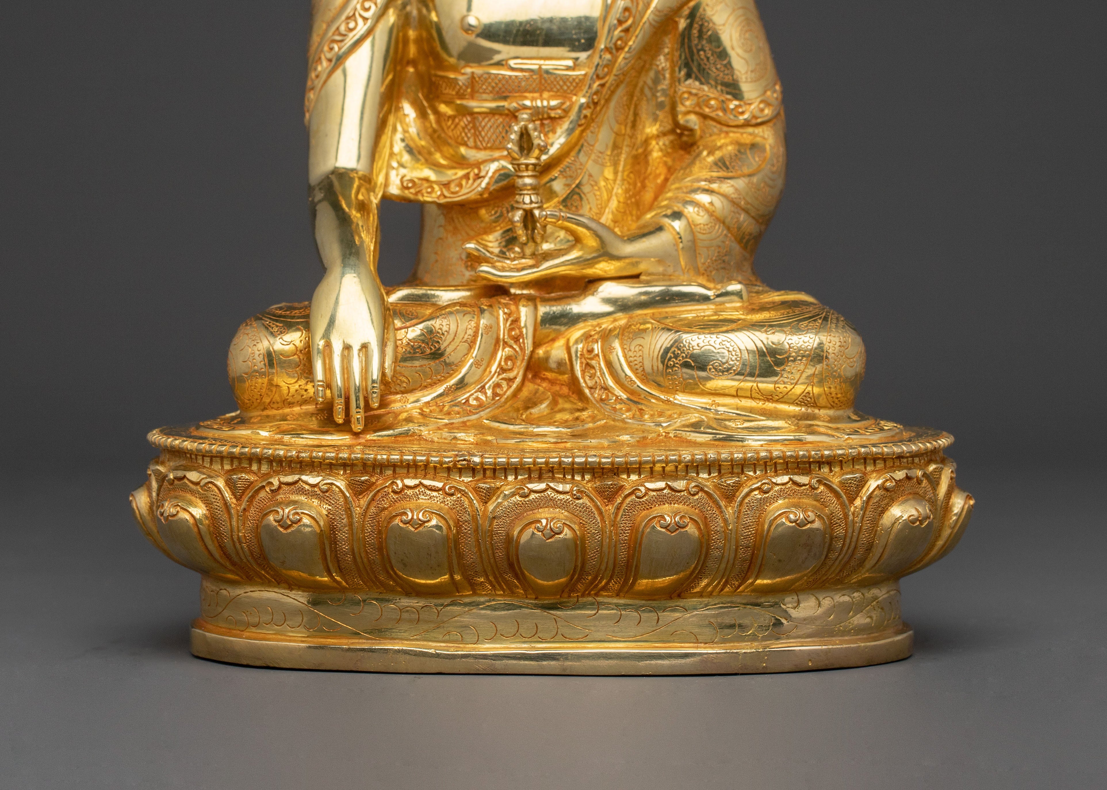 Mitrugpa Buddha Spiritual Statue | Immovable One