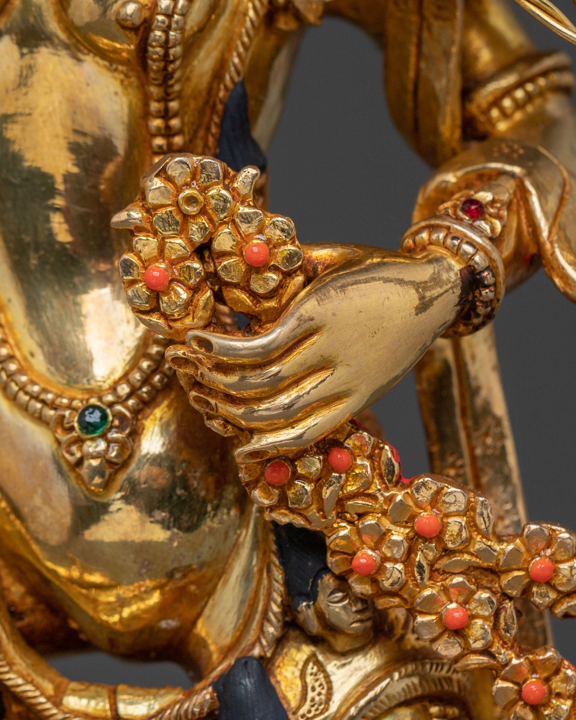Kurukulla Statue | 24K Gold Glided Buddhist Dakini