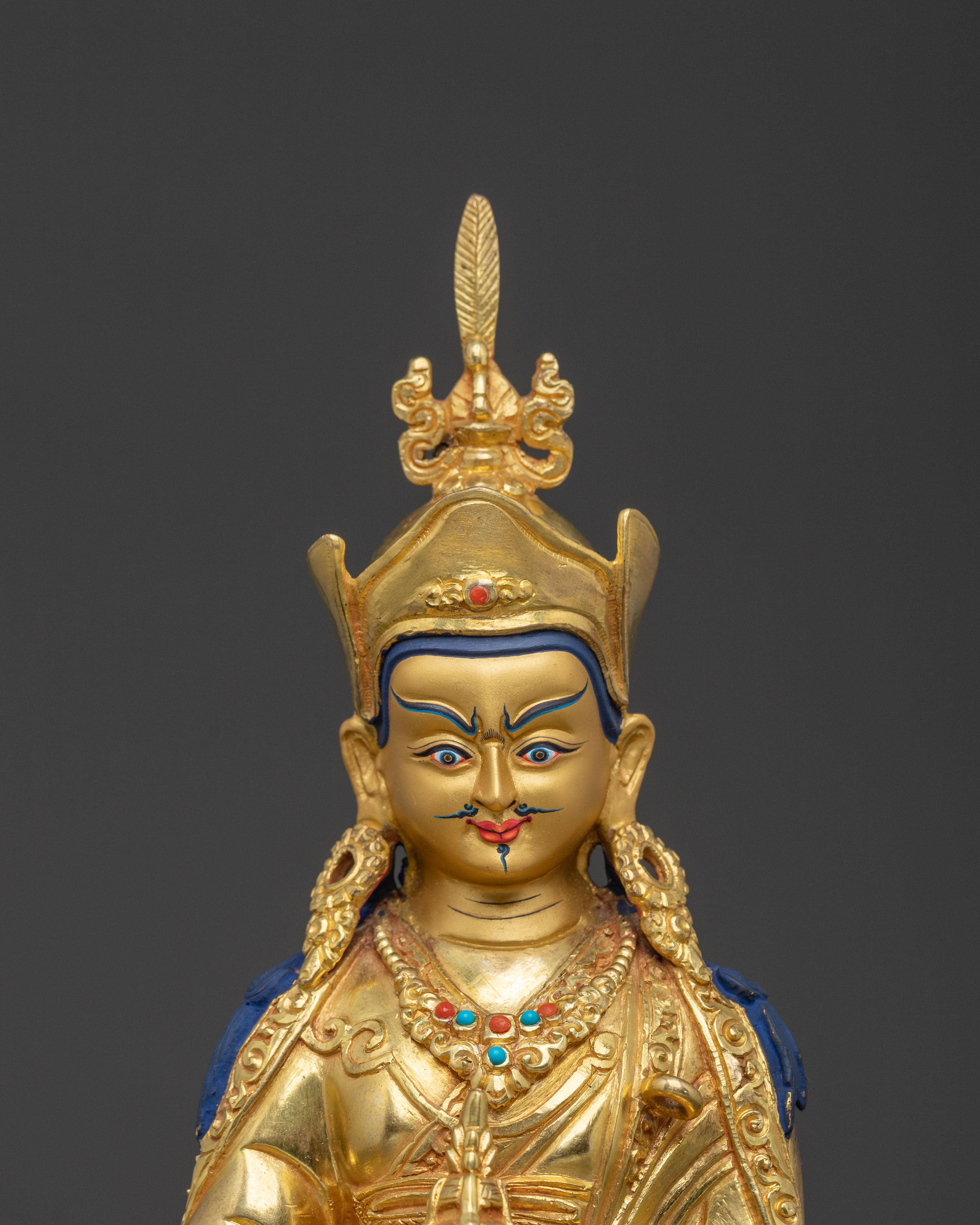 Guru Rinpoche Statue: Sacred Wisdom