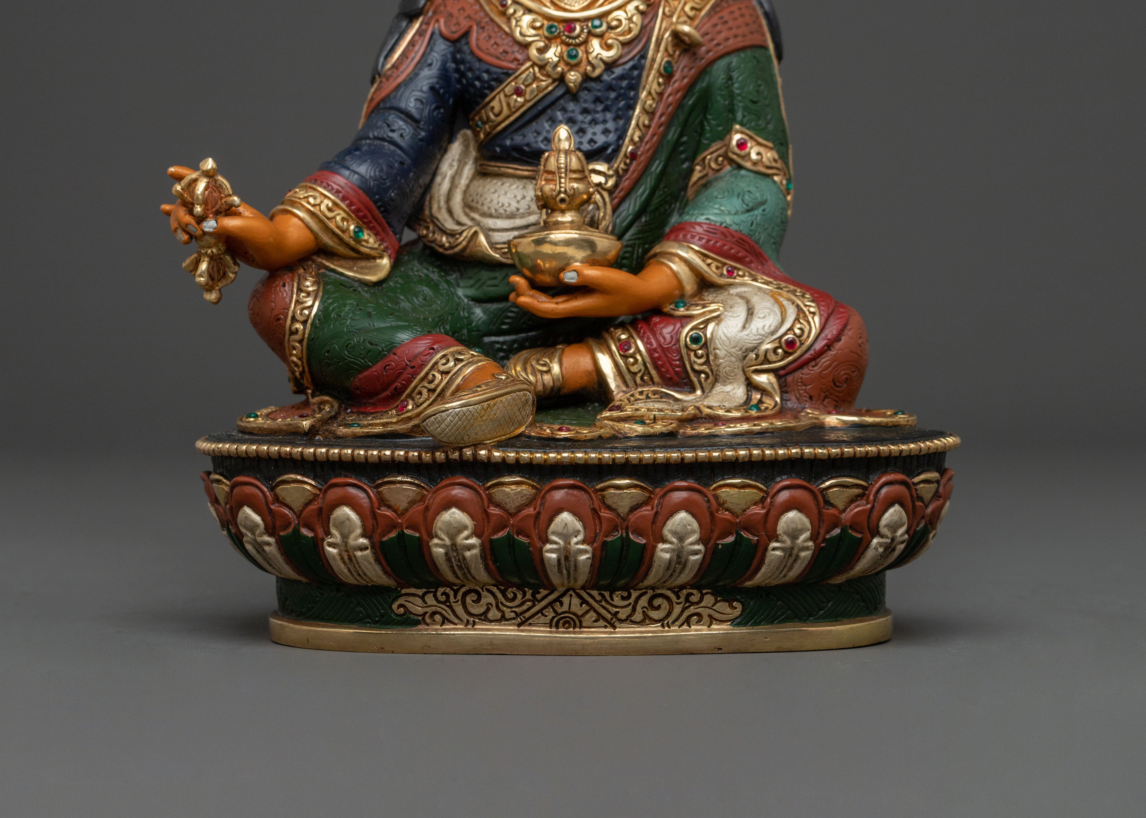 Guru Rinpoche Statue | Teacher of Dharma