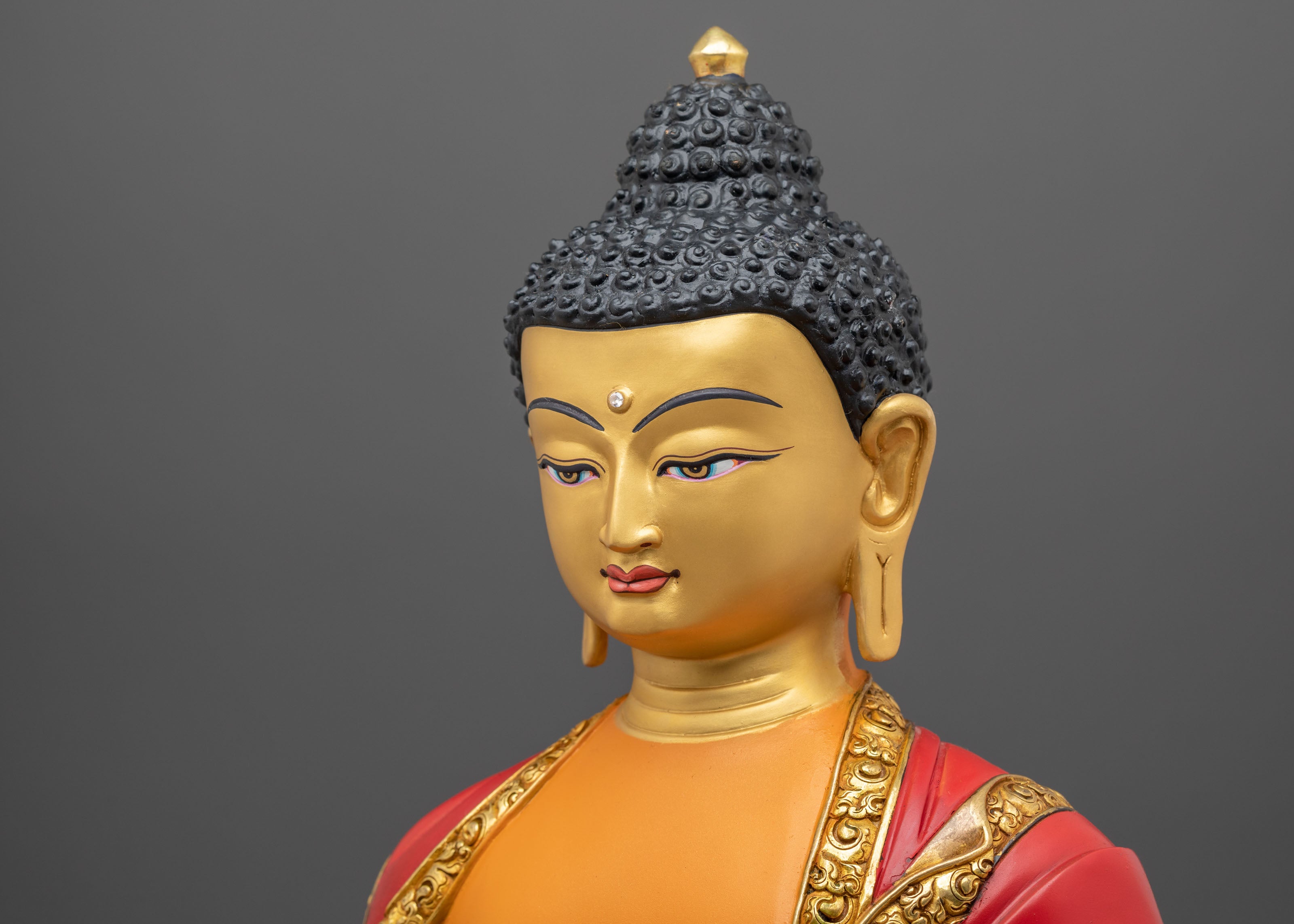 Shakyamuni Buddha Sculpture of Divine Knowledge