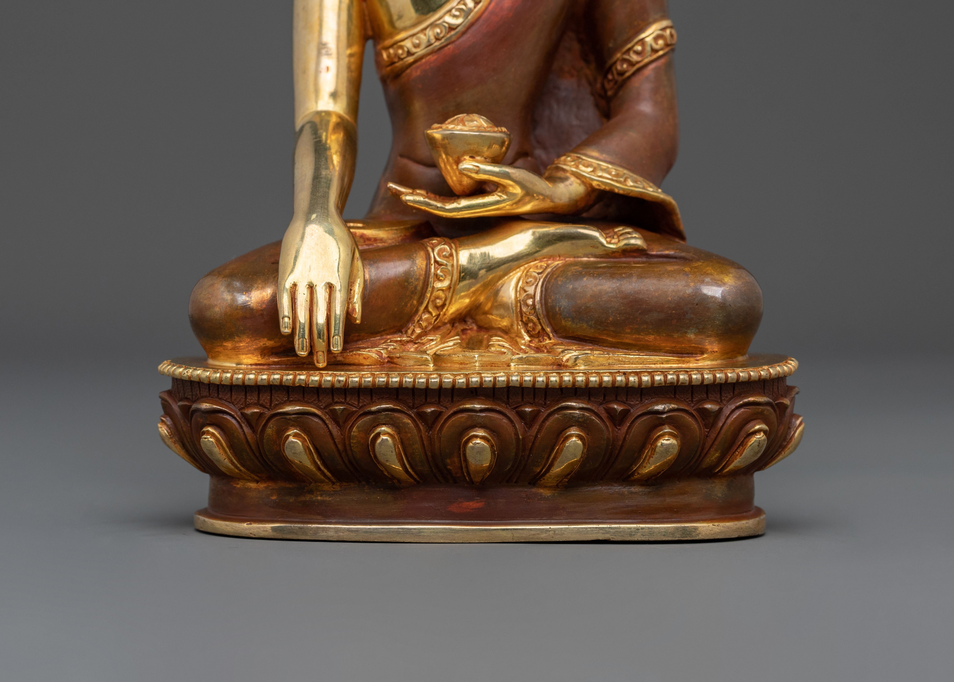 Shakyamuni Buddha Buddhist Altar Statue