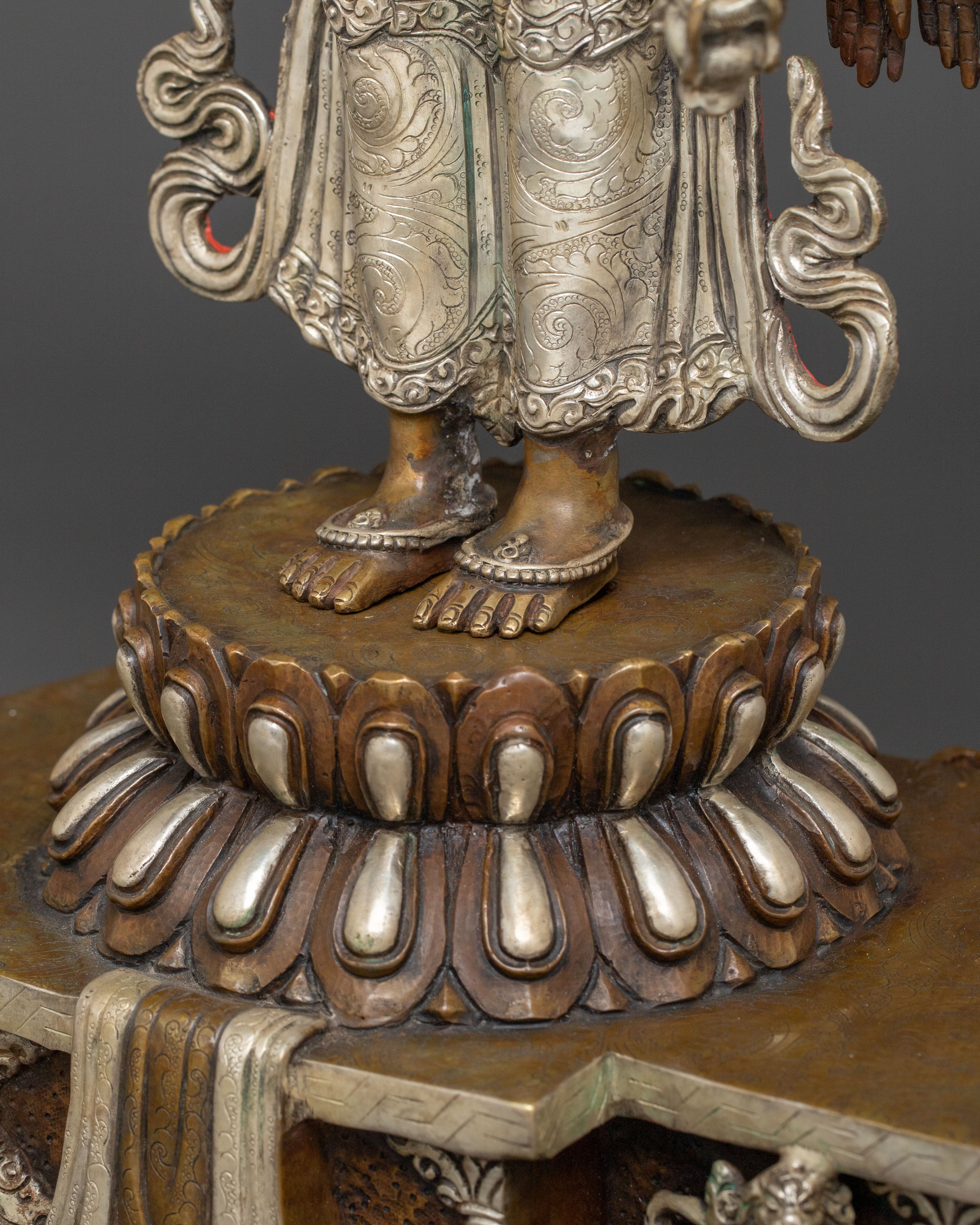 1000 Armed Chenrezig Sculpture | Bodhisattva of Compassion