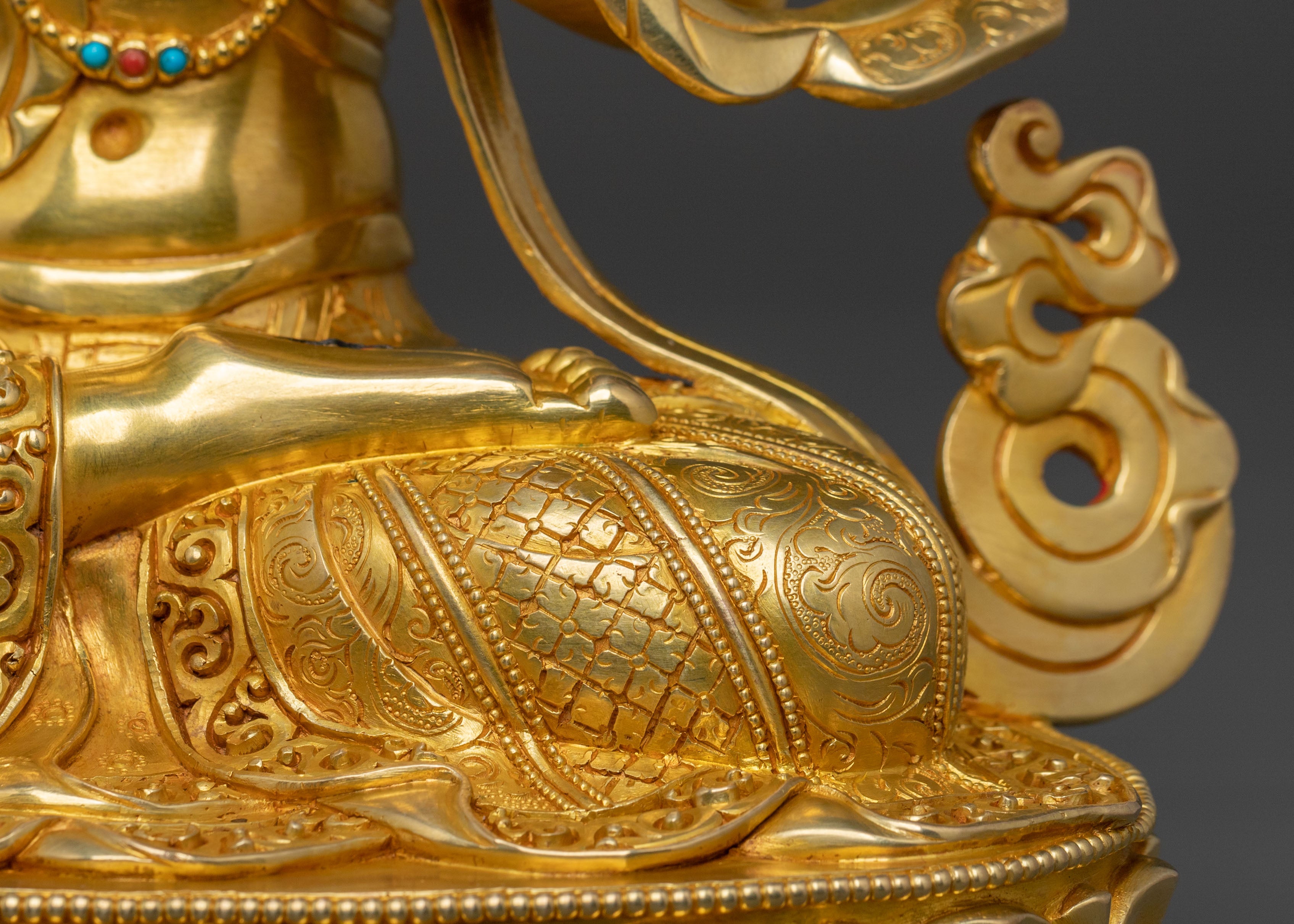 Dukar White Umbrella Protector Statue: Made in Nepal