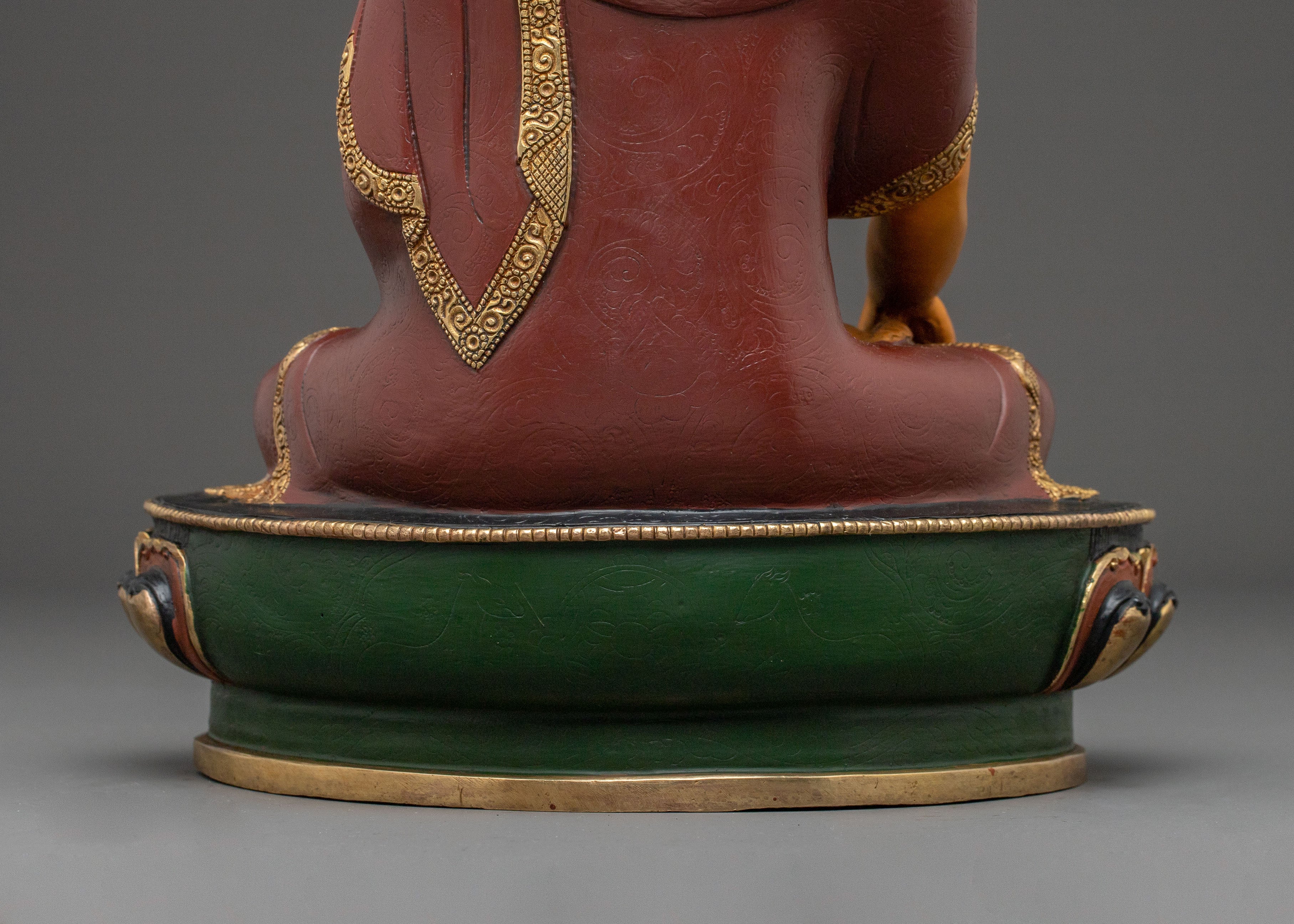 Shakyamuni Buddha Statue Enlightened Teacher