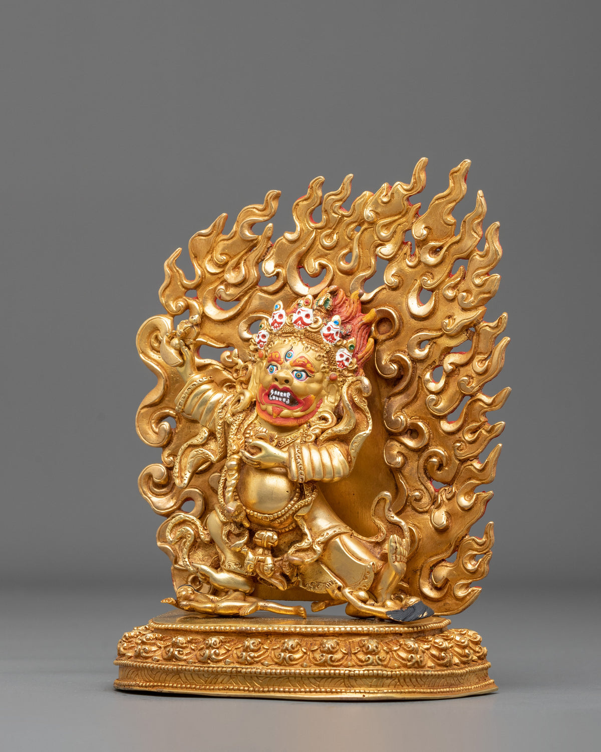 Mahakala Bernakchen Statue | Black-Cloaked Protector
