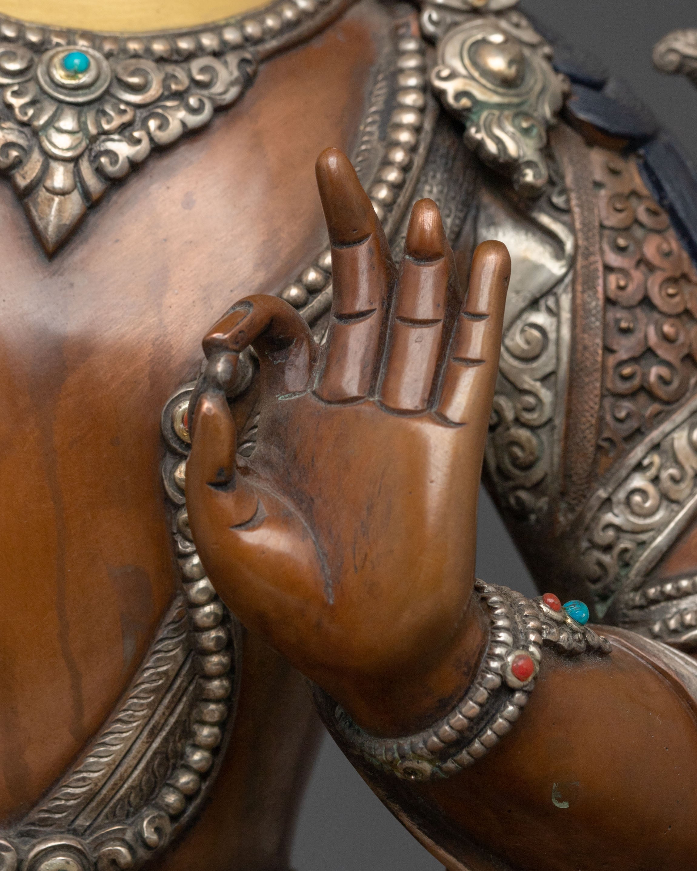 Tibetan Manjushri Statue: Symbol of Wisdom