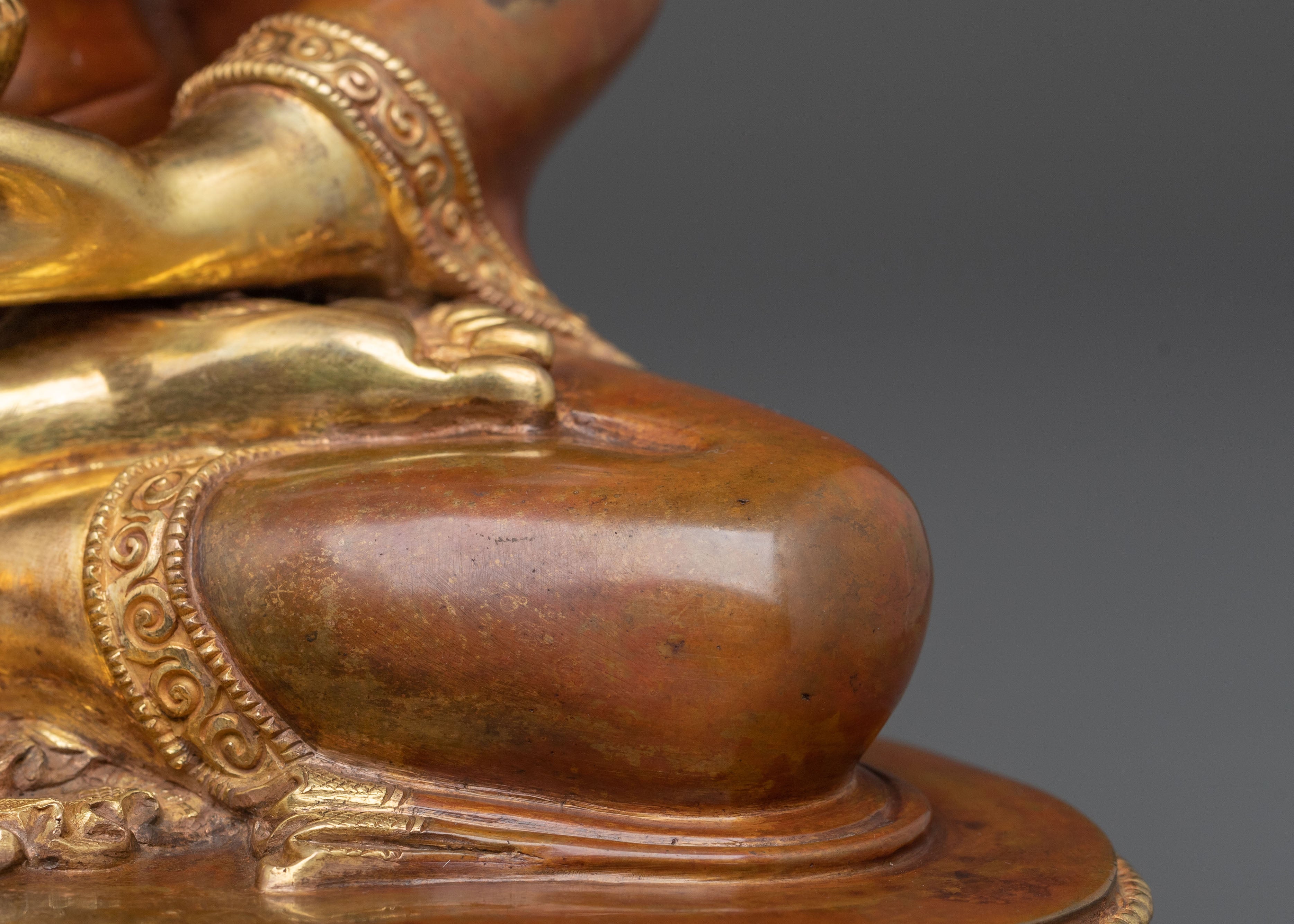 Shakyamuni Enlightenment Statue | 24K Gold Gilded