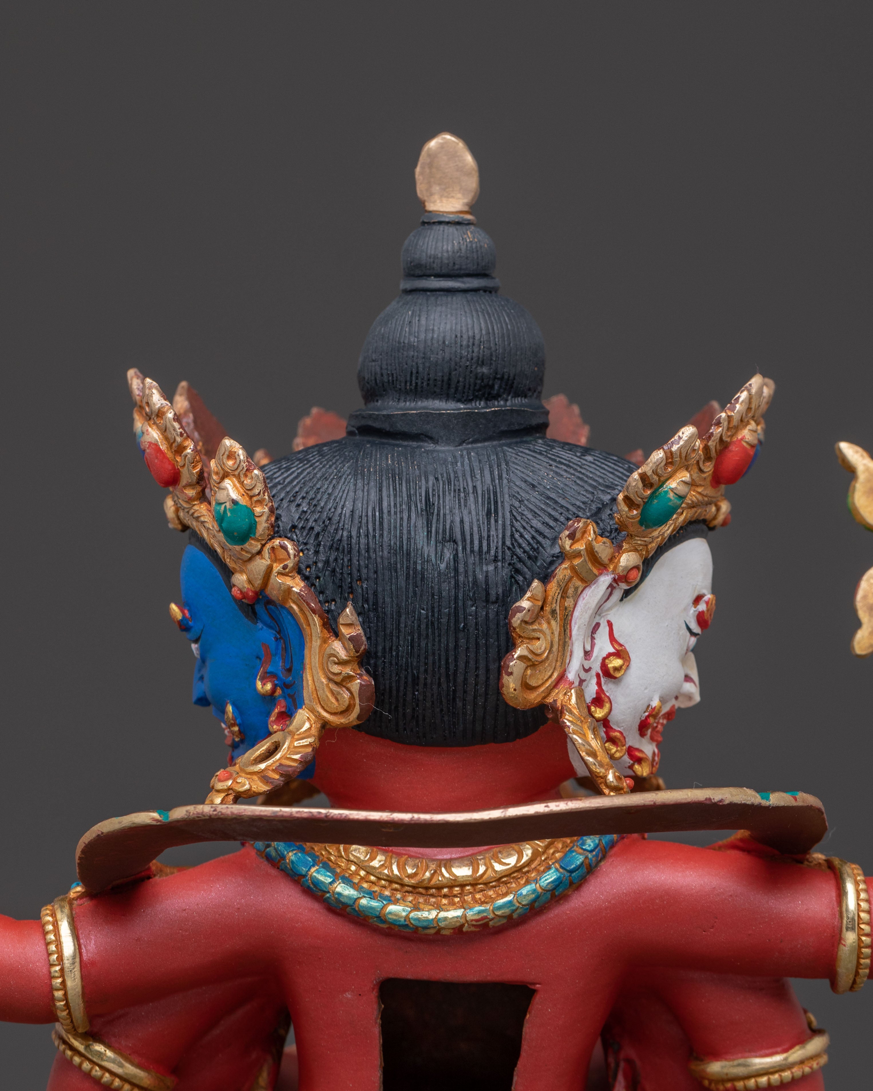 Red Dzambhala Spiritual Statue: Himalayan Handcrafted Artwork