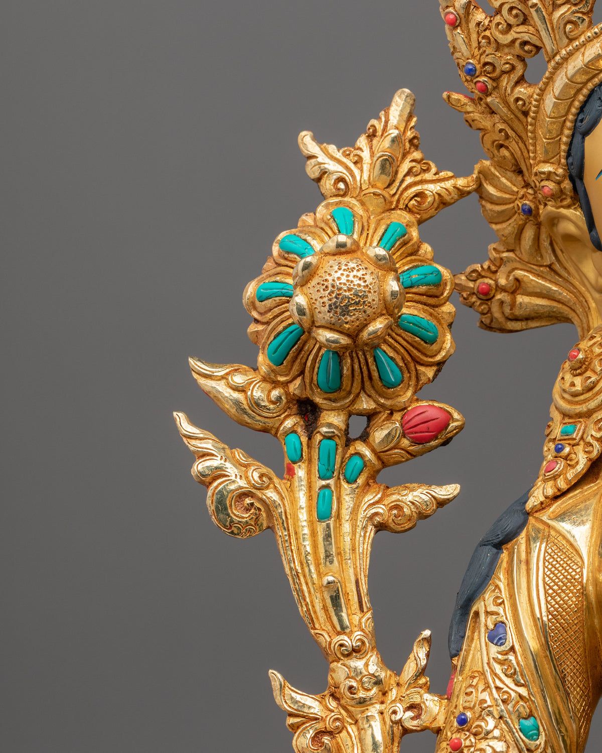Shyamatara Statue | Hand-Carved 24k Gold Gilding Statue