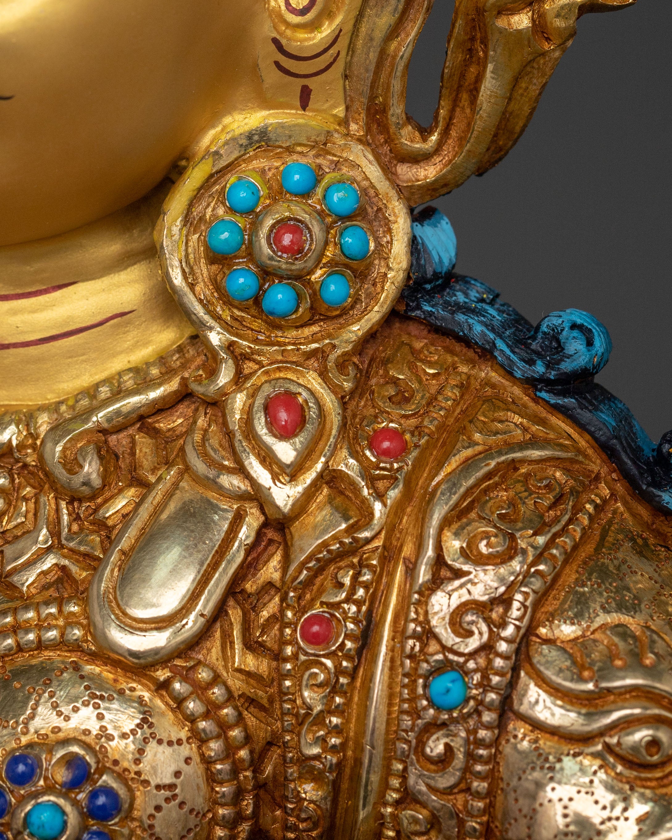 Buddhist Wealth Deity Namtoshe Statue | Traditional Himalayan Figurine