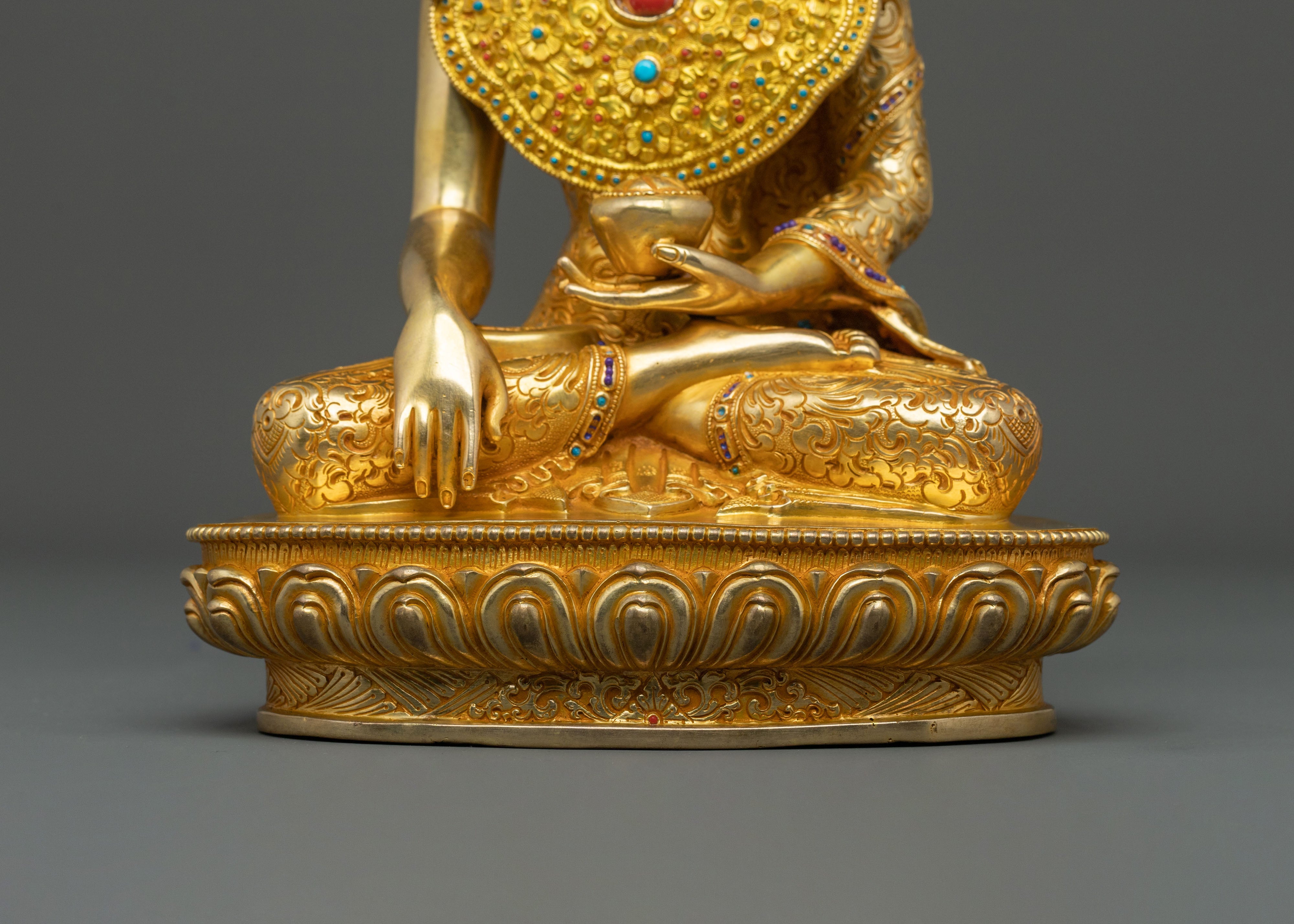 Handcrafted Crown Shakyamuni Buddha Spiritual Sculpture