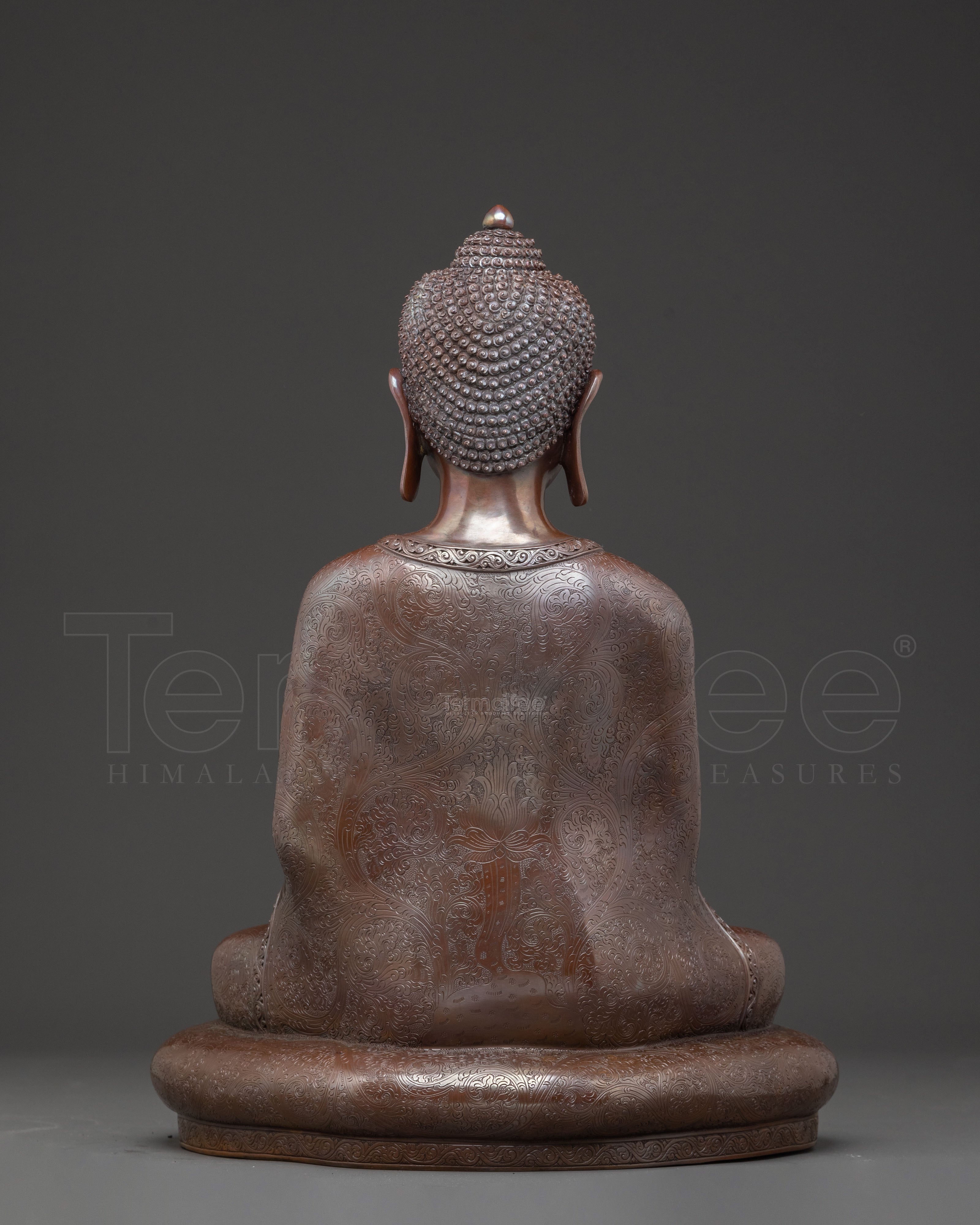 Vairocana Tibetan Statue – Oxidized Copper Serenity