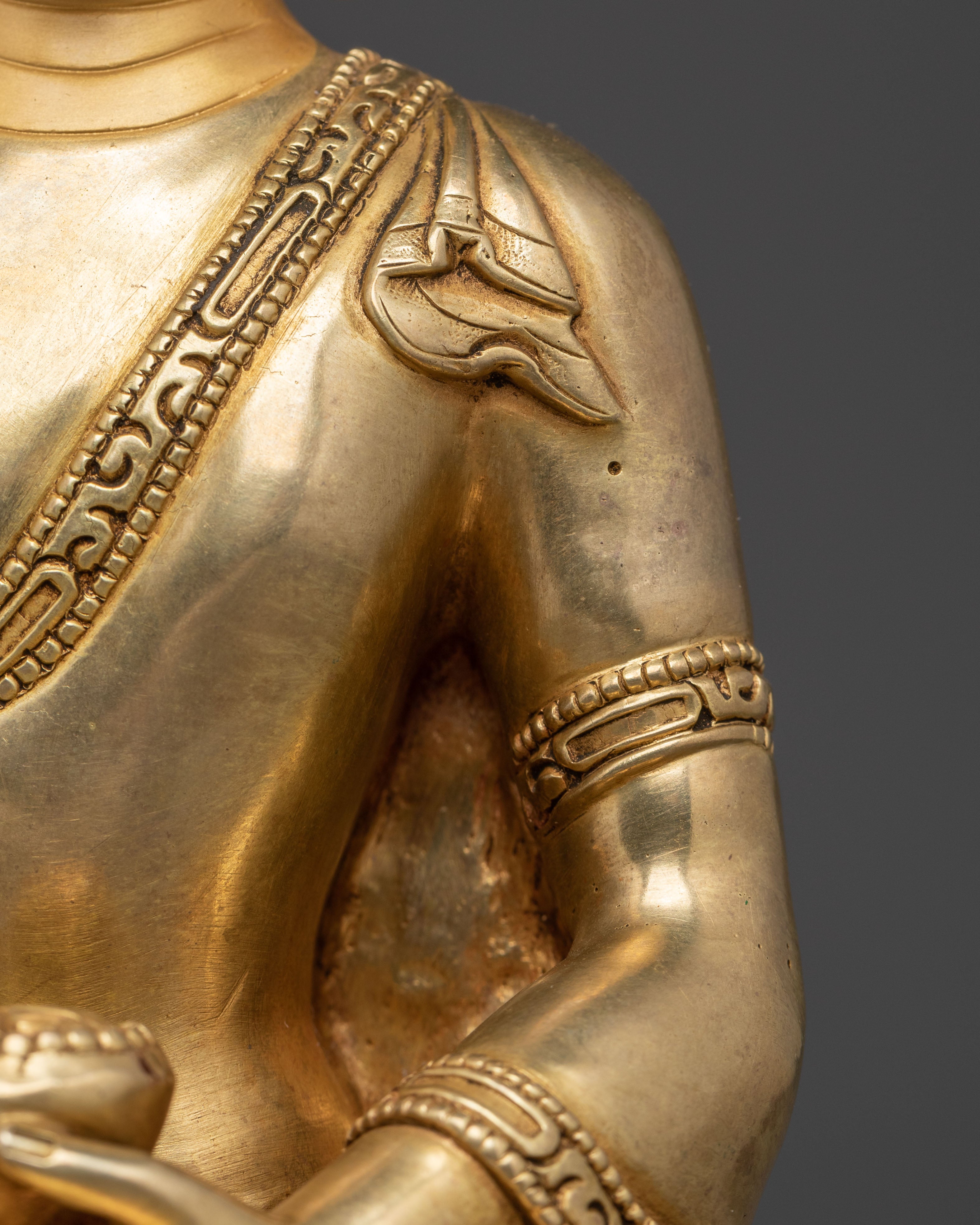 24K Gold Gilded Shakyamuni Buddha Statue: Home Decor