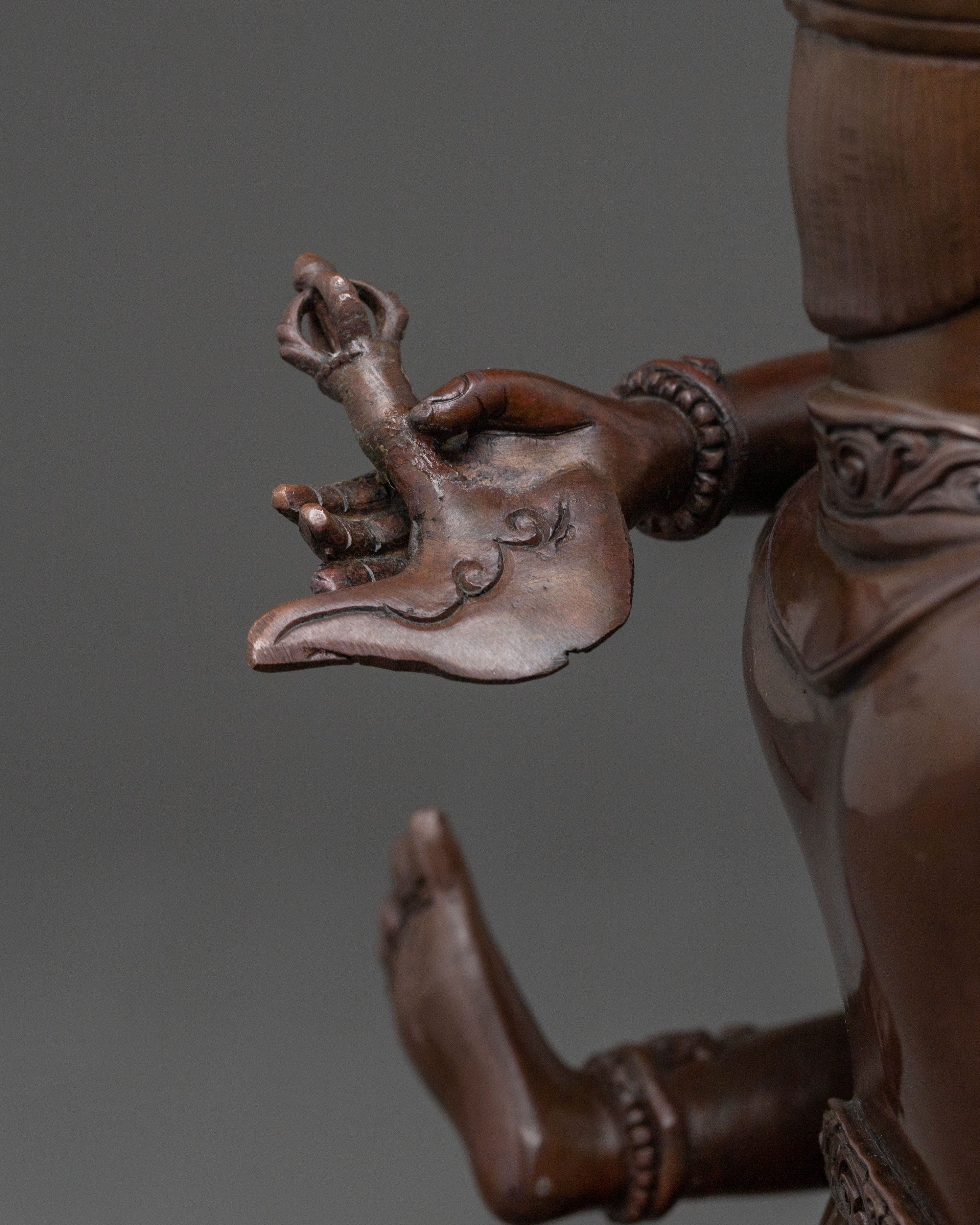 Padmasambhava Statue: Vajrayana Buddhist Master