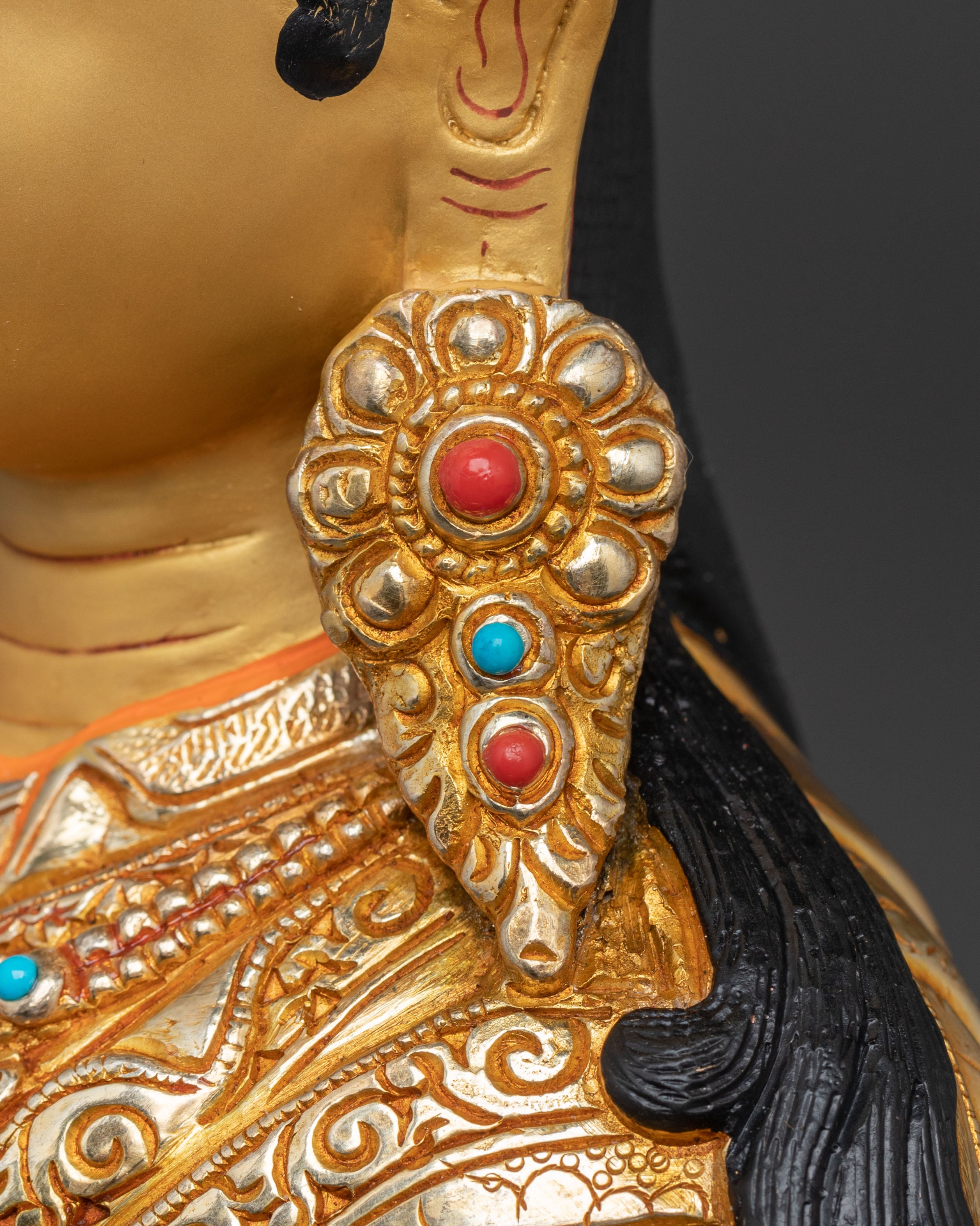 Vajrayana Guru Rinpoche Statue | Sacred Decor