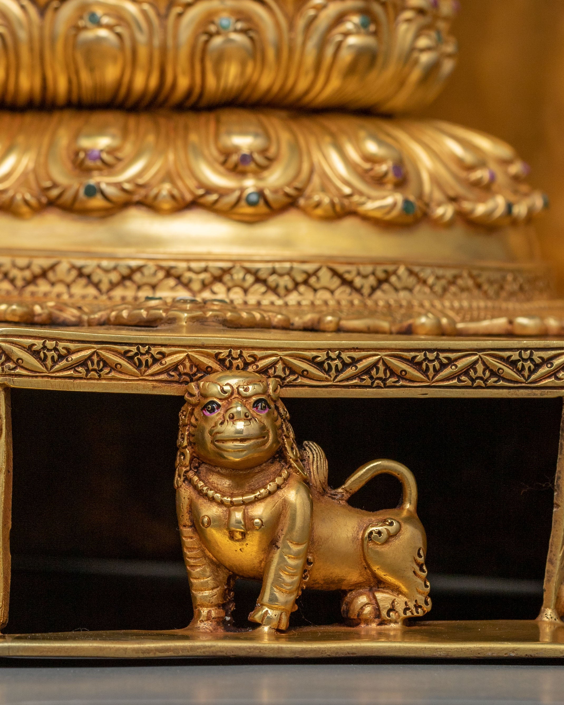 Shakyamuni Buddha Statue Seated on Throne | Enlightened one