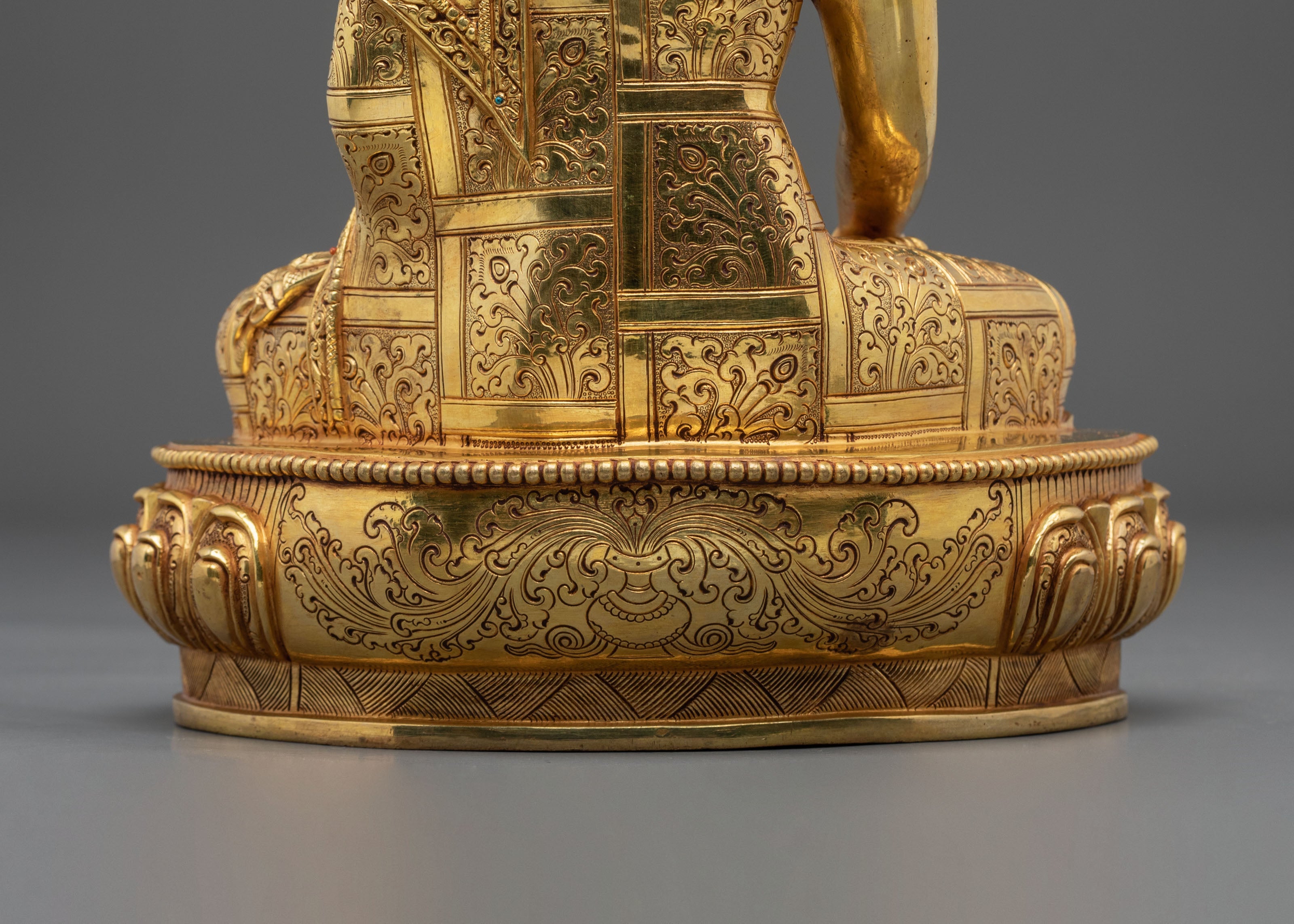Shakyamuni Buddha Figurine with Copper Body | Buddhist Shrine