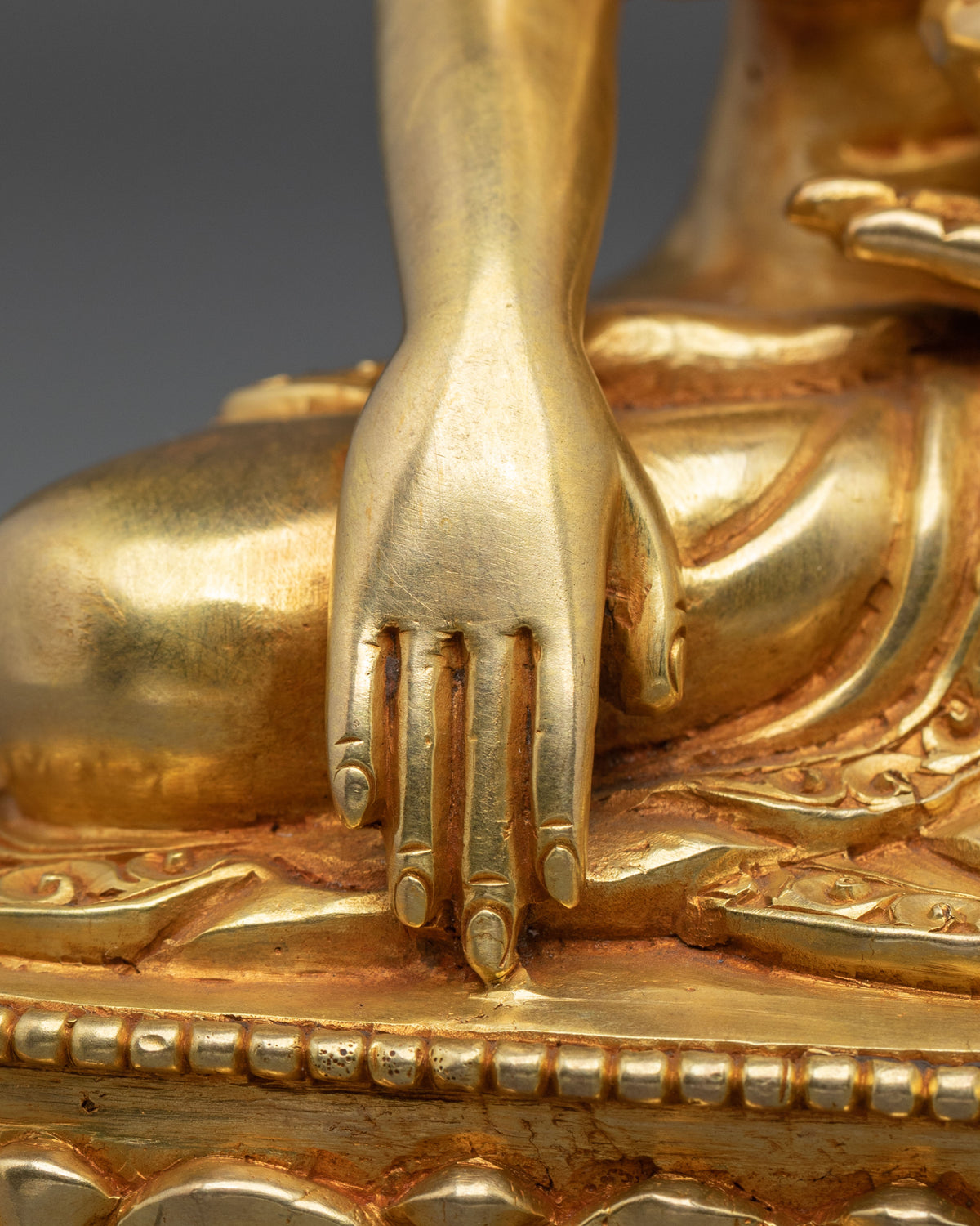 Traditional Shakyamuni Buddha Statue | Buddhist Altar Figure
