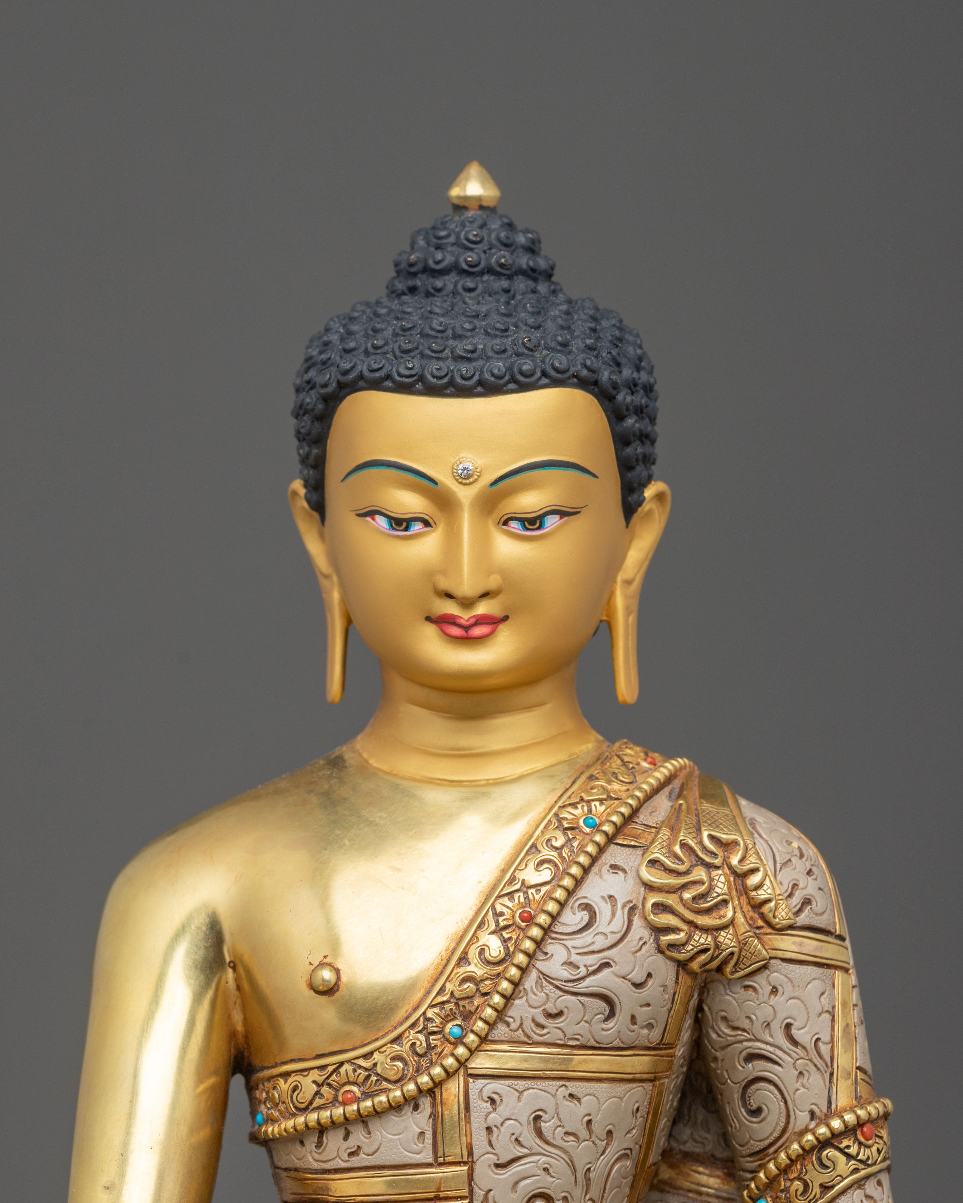 Shakyamuni Buddha Statue: Founder of Dharma