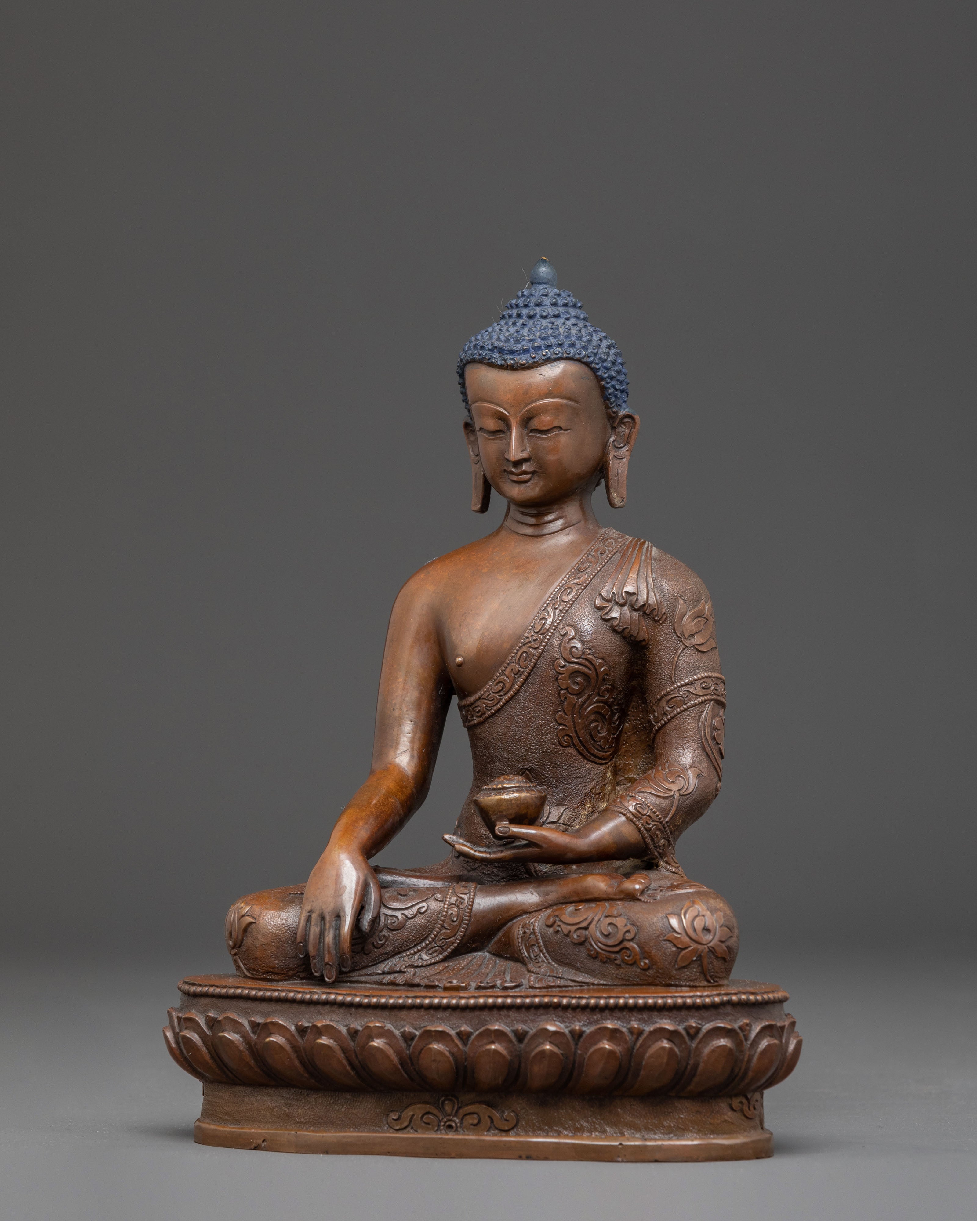 Handmade Oxidized Copper Statue of Buddha Shakyamuni | Gautama Buddha Statue