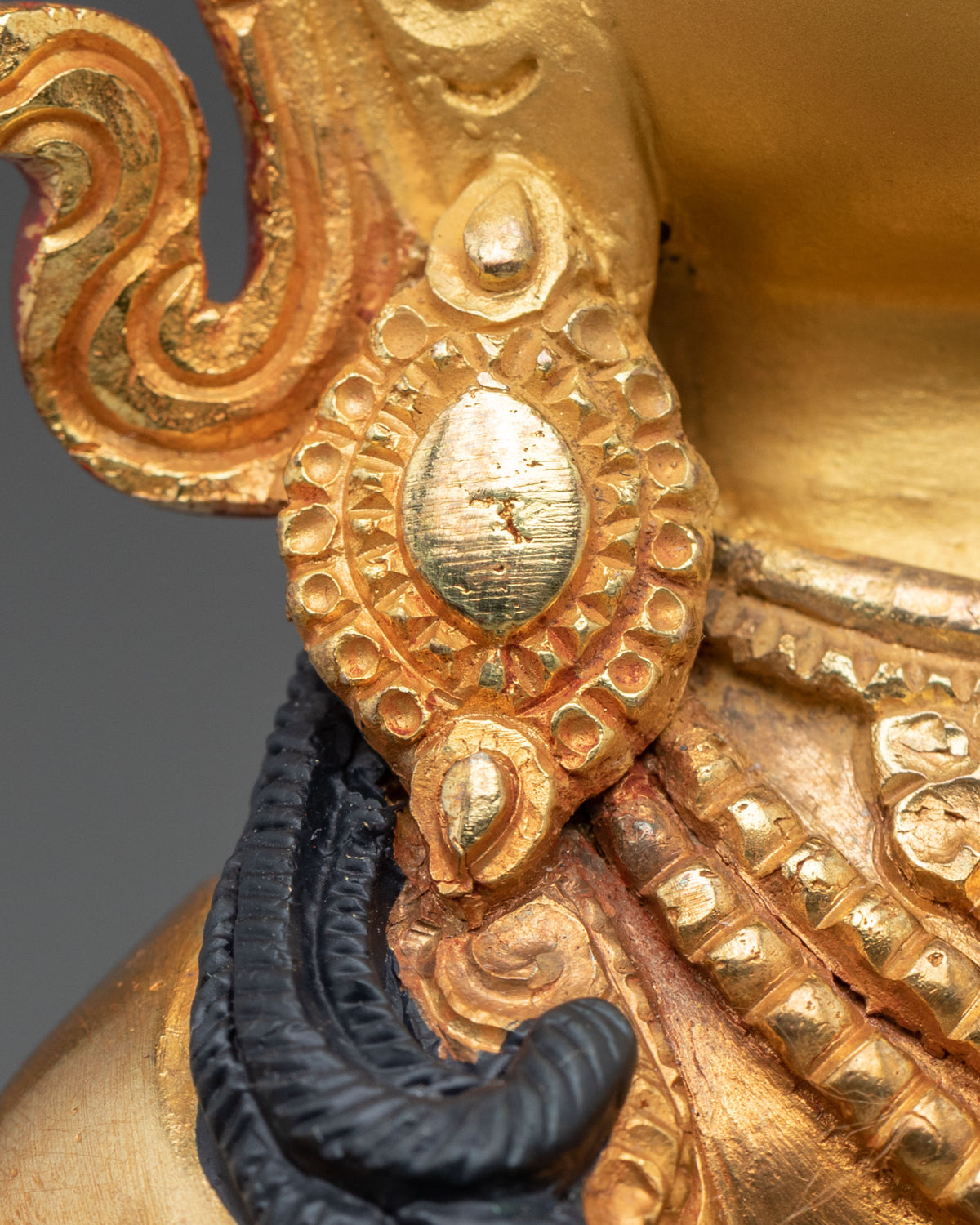 Chenrezig Tibetan Deity Statue | 24K Gold Gilded Sculpture