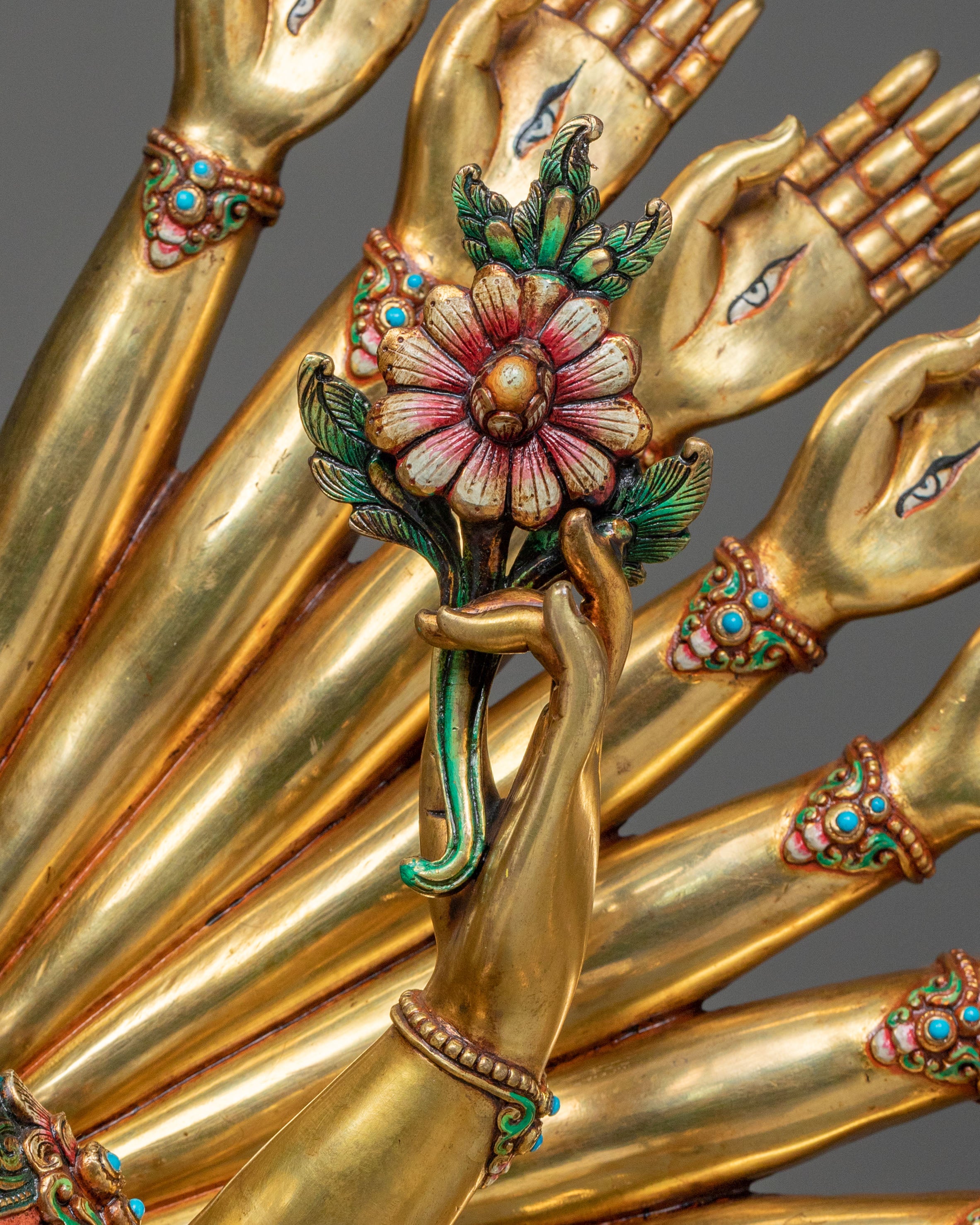 1000 Armed Chenrezig Statue: Radiant 24K Gold Gilded