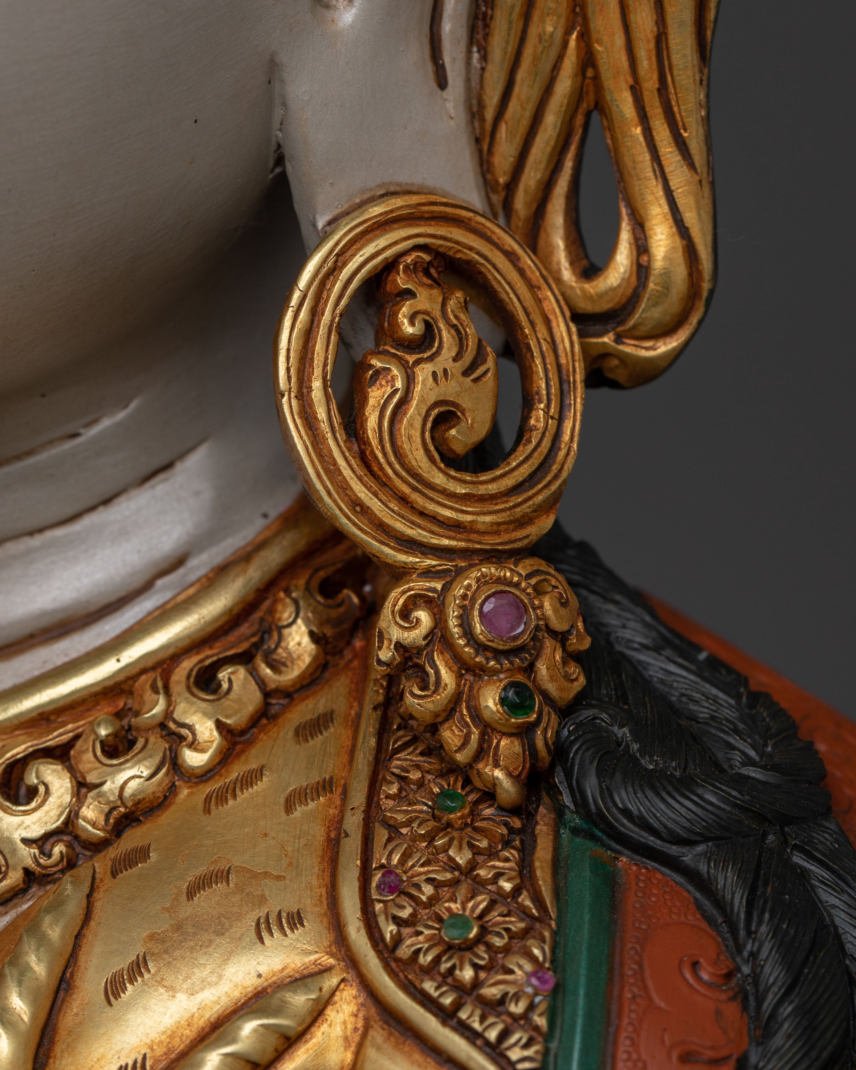 Four-Armed Chenrezig Statue | Nepalese Artistry