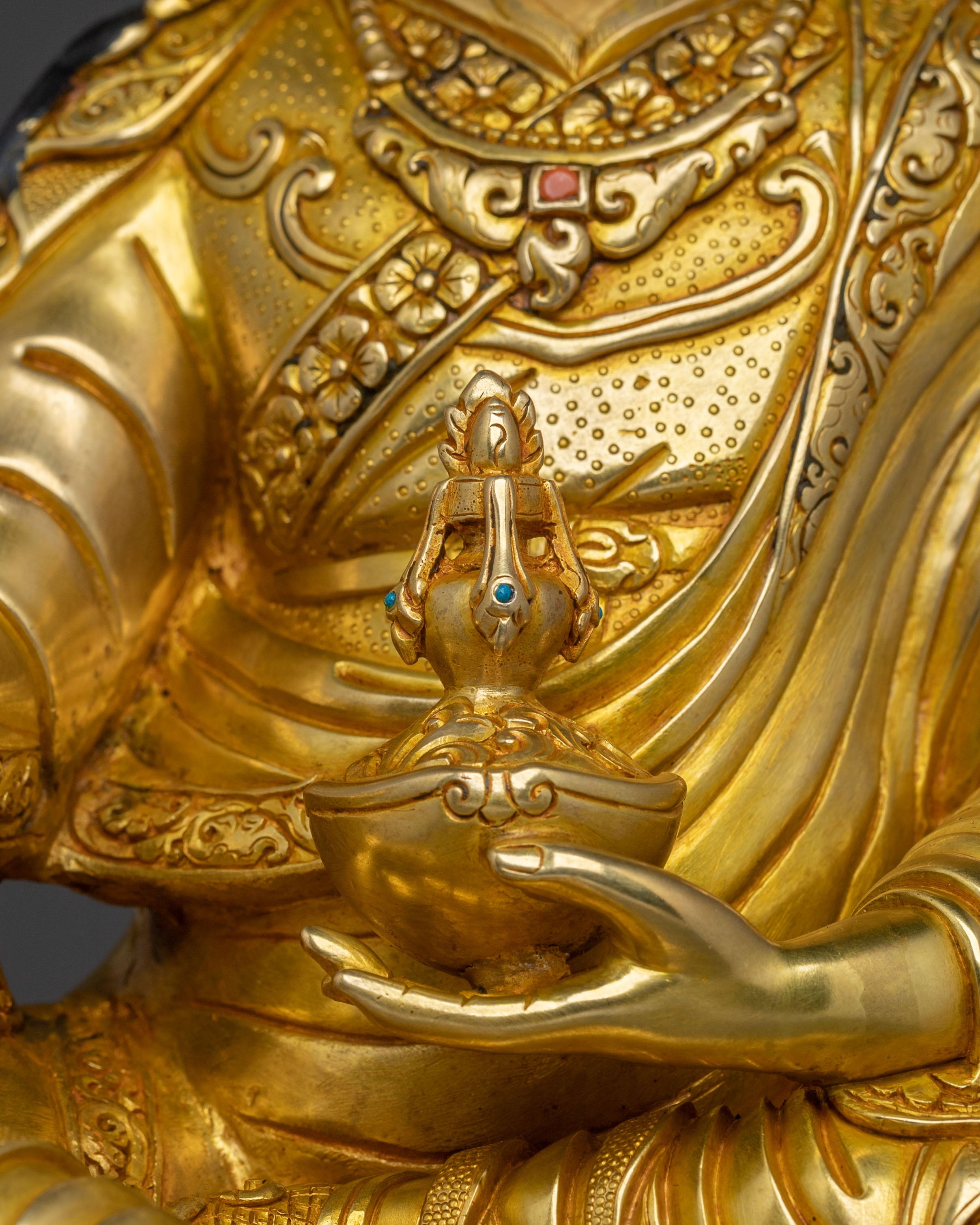 Guru Rinpoche Sculpture | Precious Guru