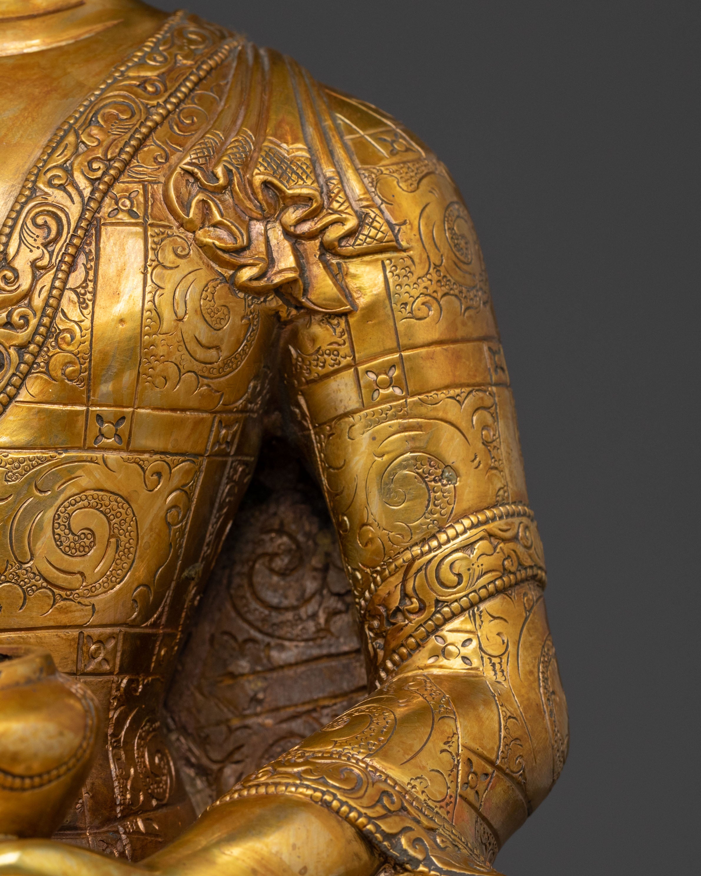Dharma Buddha: Shakyamuni Spiritual Statue