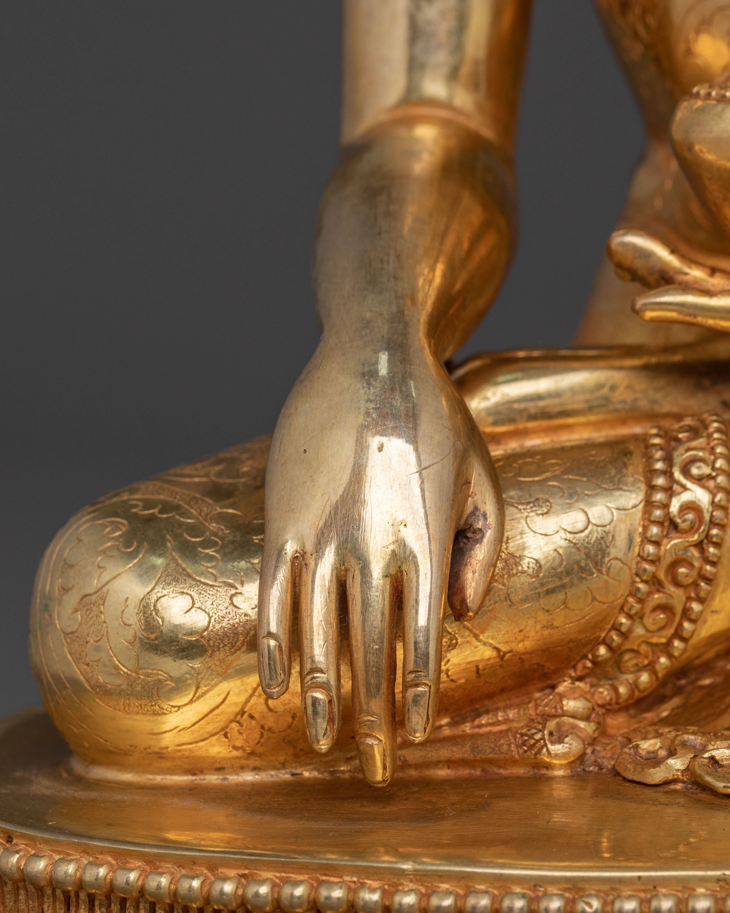 Siddhartha Gautama Statue | Spiritual Home Decor
