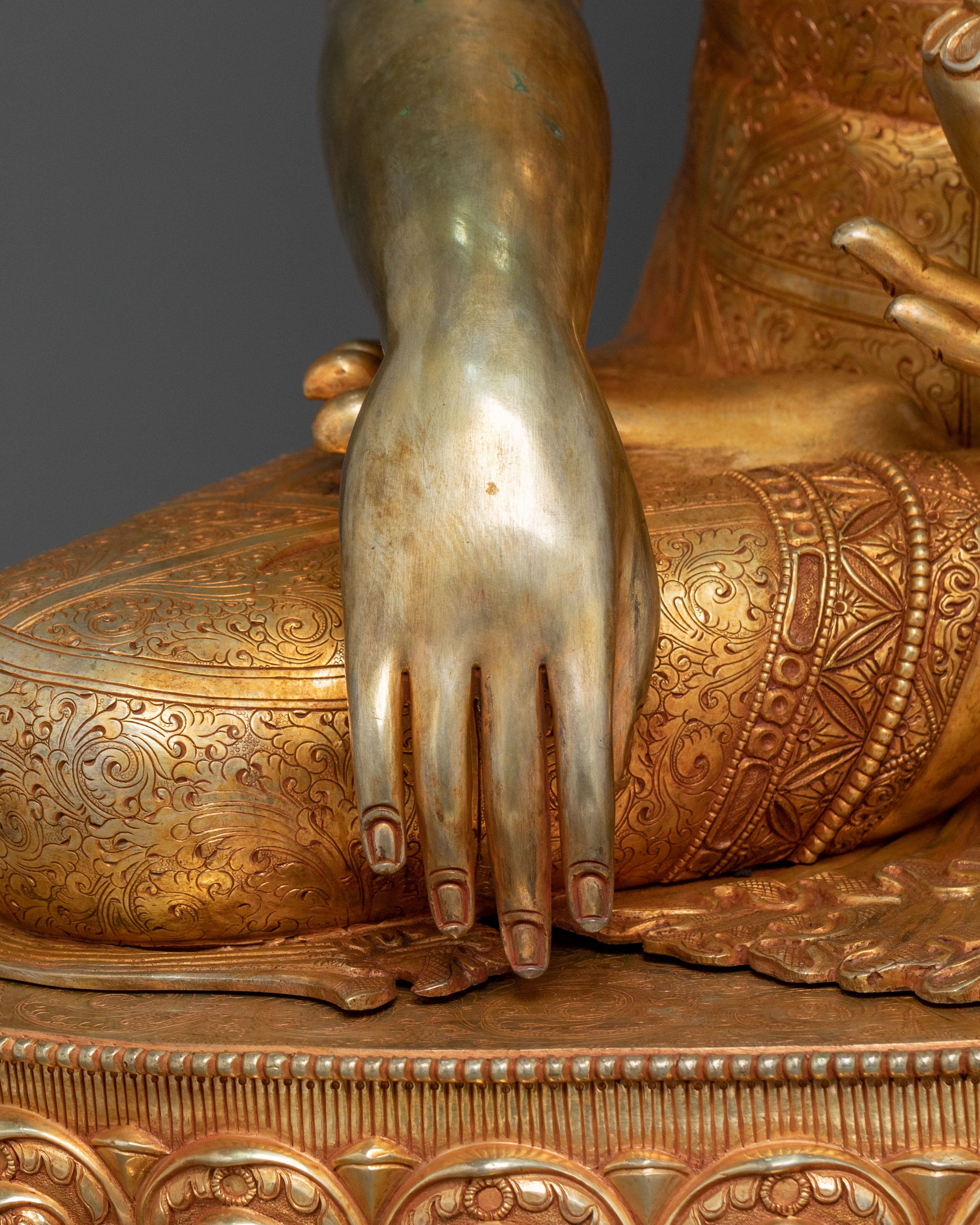 Shakyamuni Buddha Statue | Sacred Icon