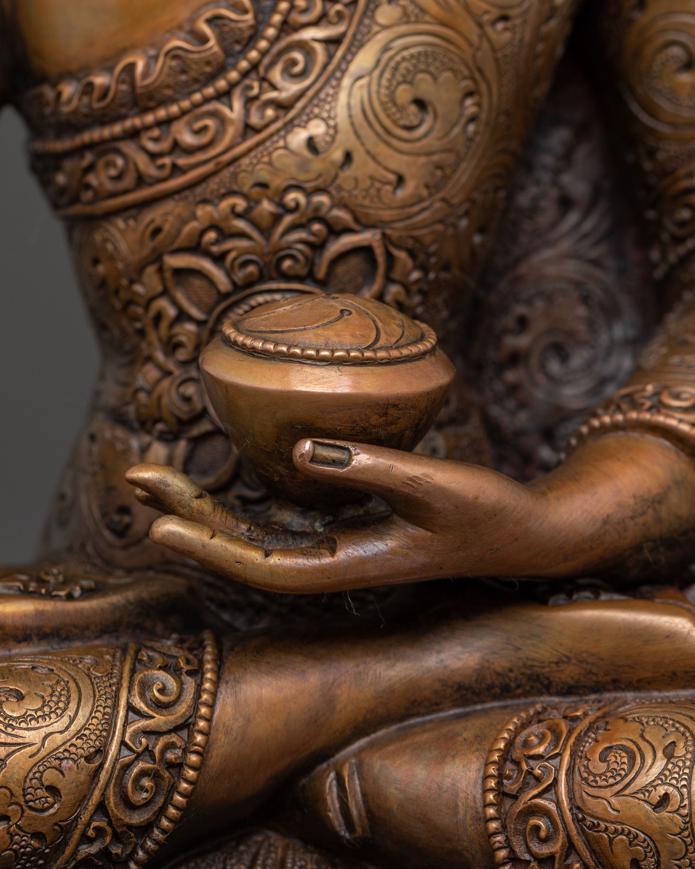 Handcrafted Copper Shakyamuni Buddha Statue - Artisanal Patina